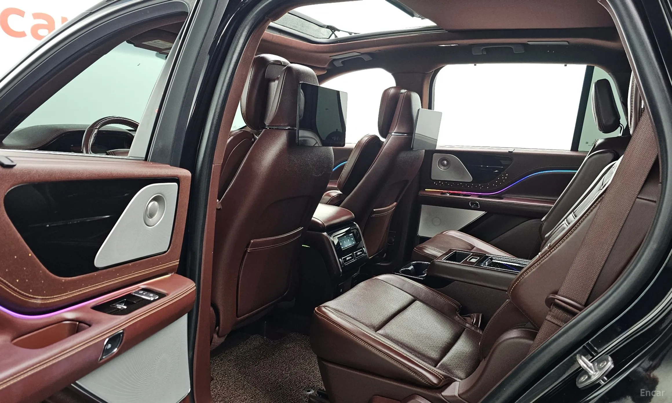 Lincoln Aviator 2nd Generation превью 12