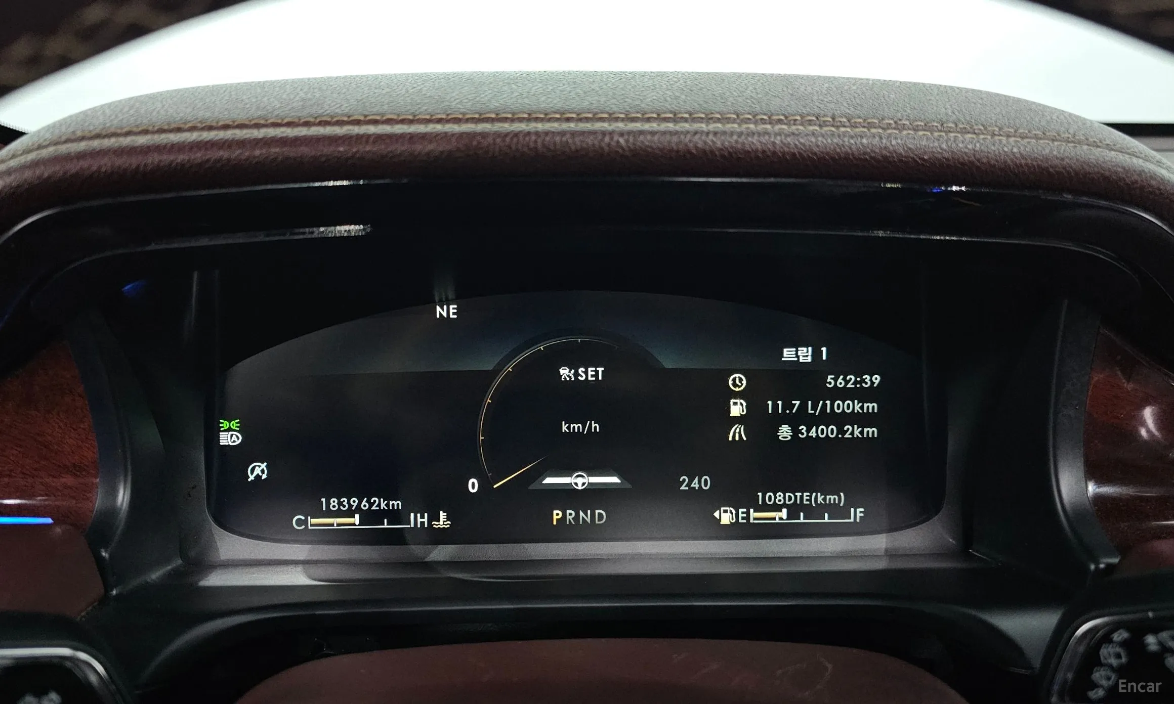 Lincoln Aviator 2nd Generation превью 8