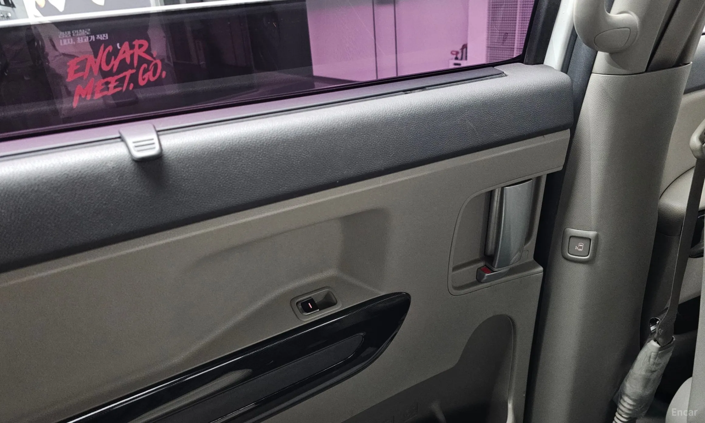 Kia Carnival превью 18