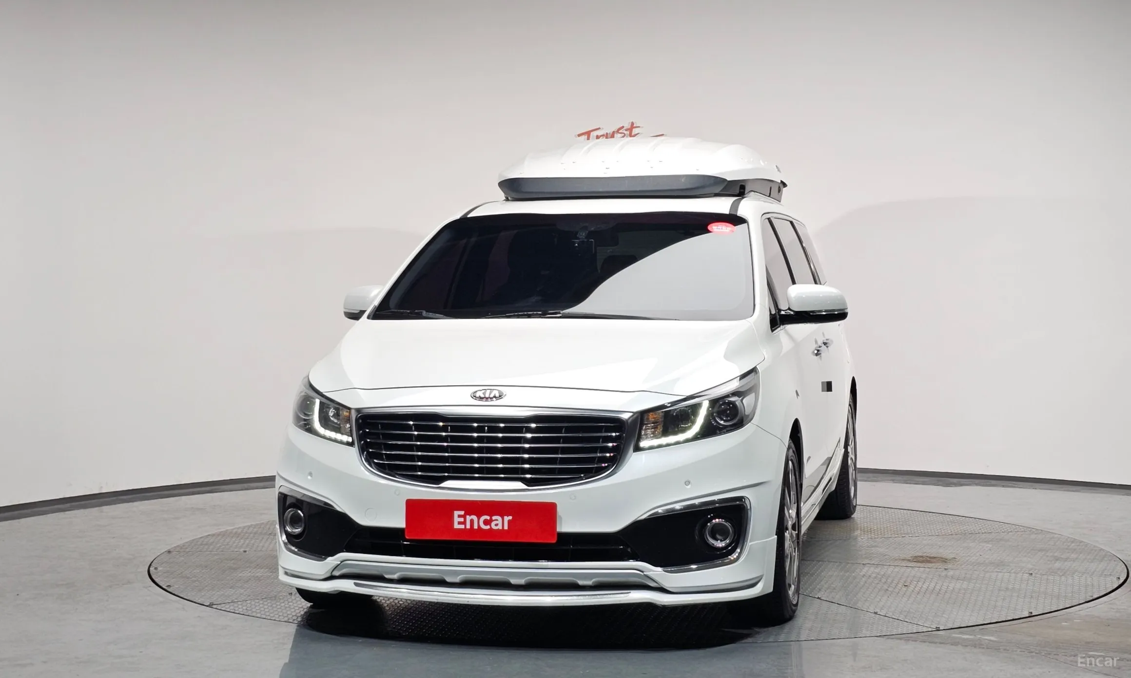 Kia Carnival превью 3