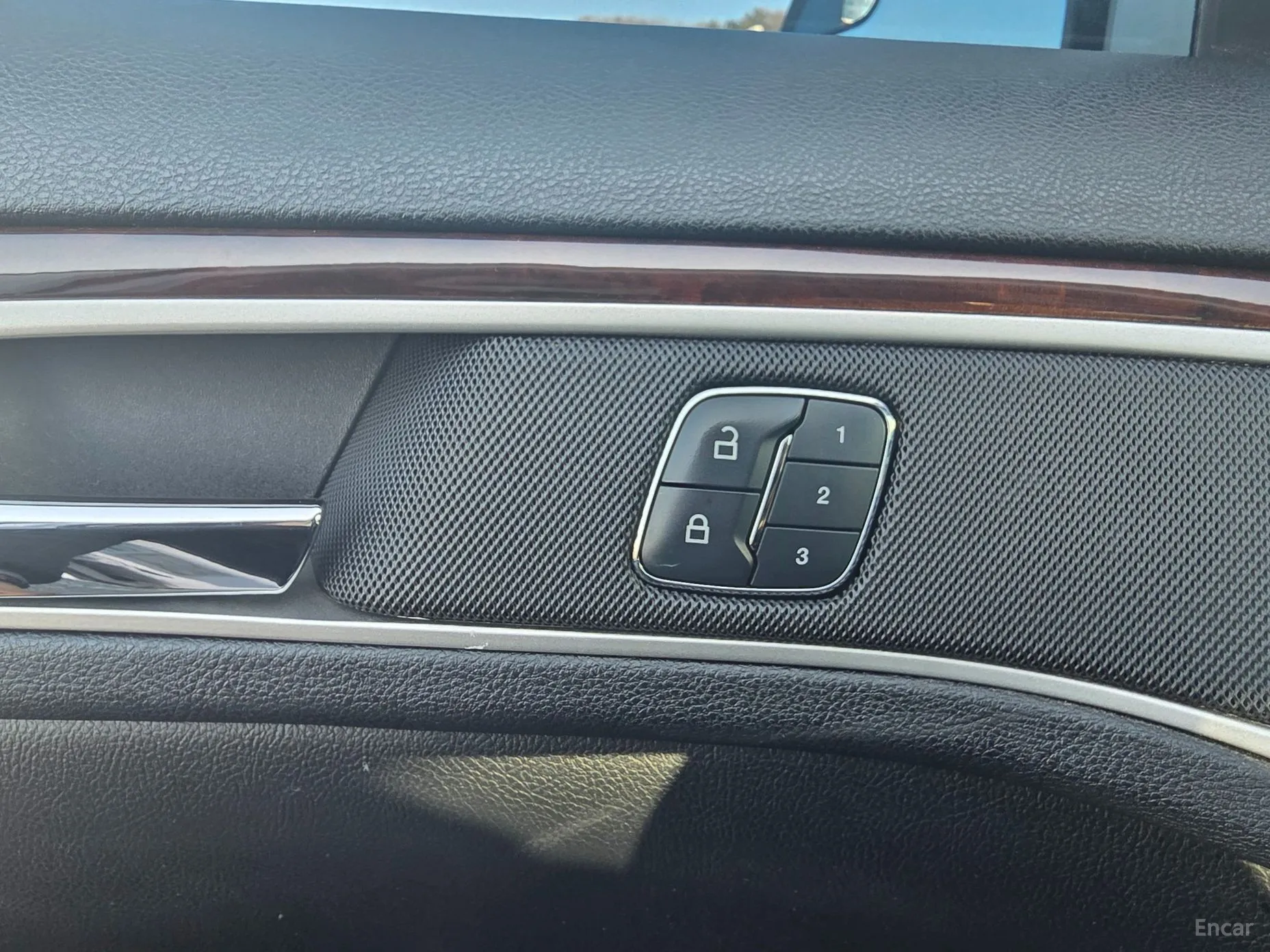 Lincoln New MKZ превью 20