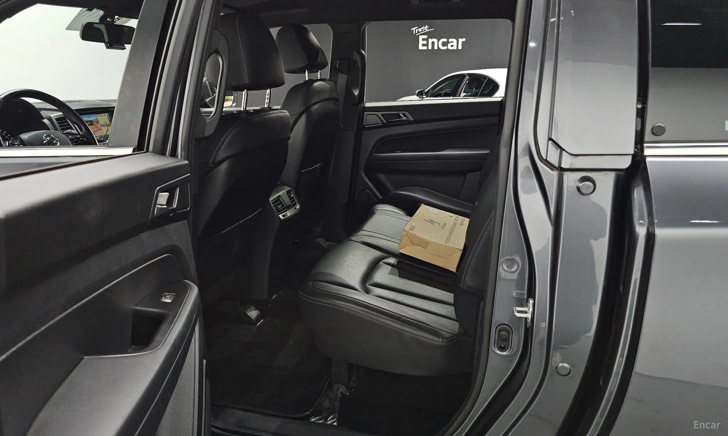 KG Mobility (SsangYong) Rexton Sports превью 12