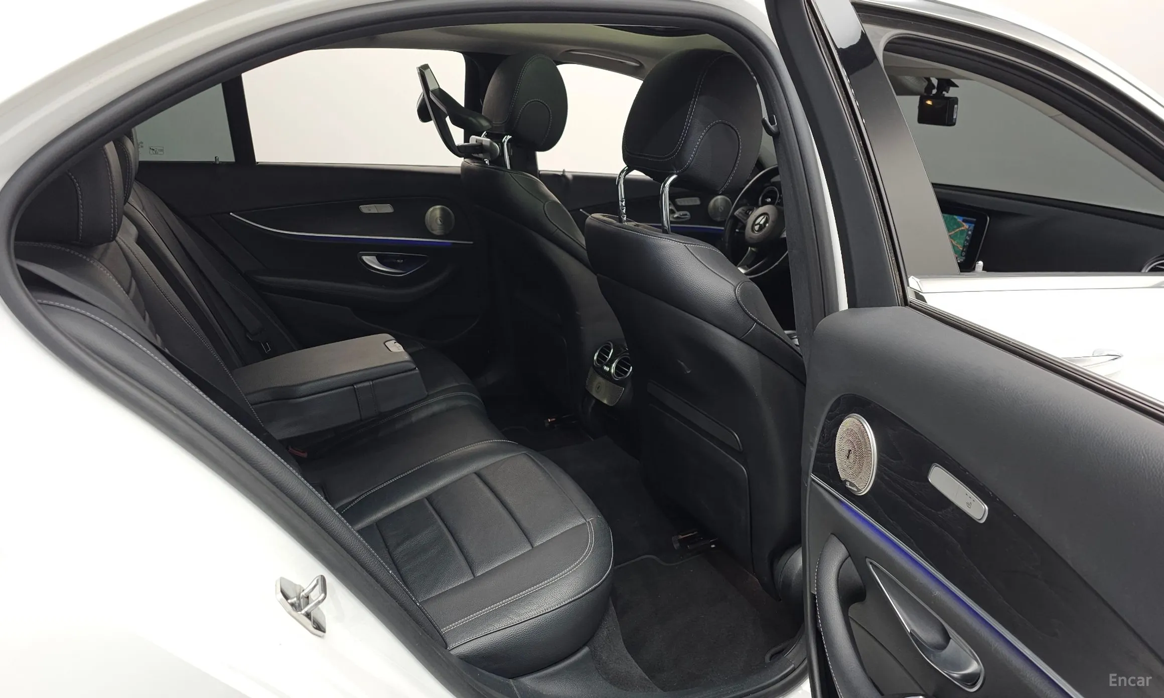 Mercedes Benz E-Class W213 превью 12