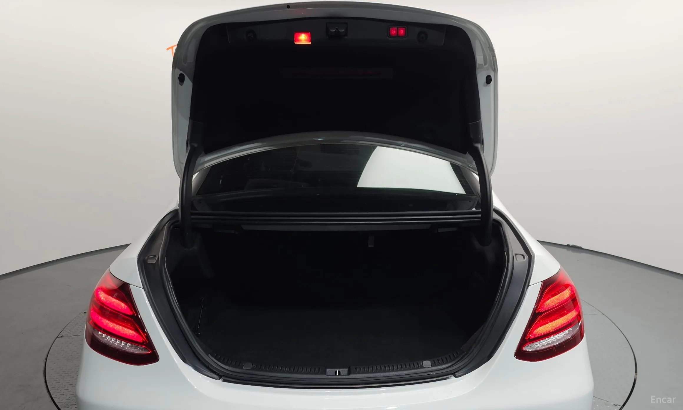Mercedes Benz E-Class W213 превью 20