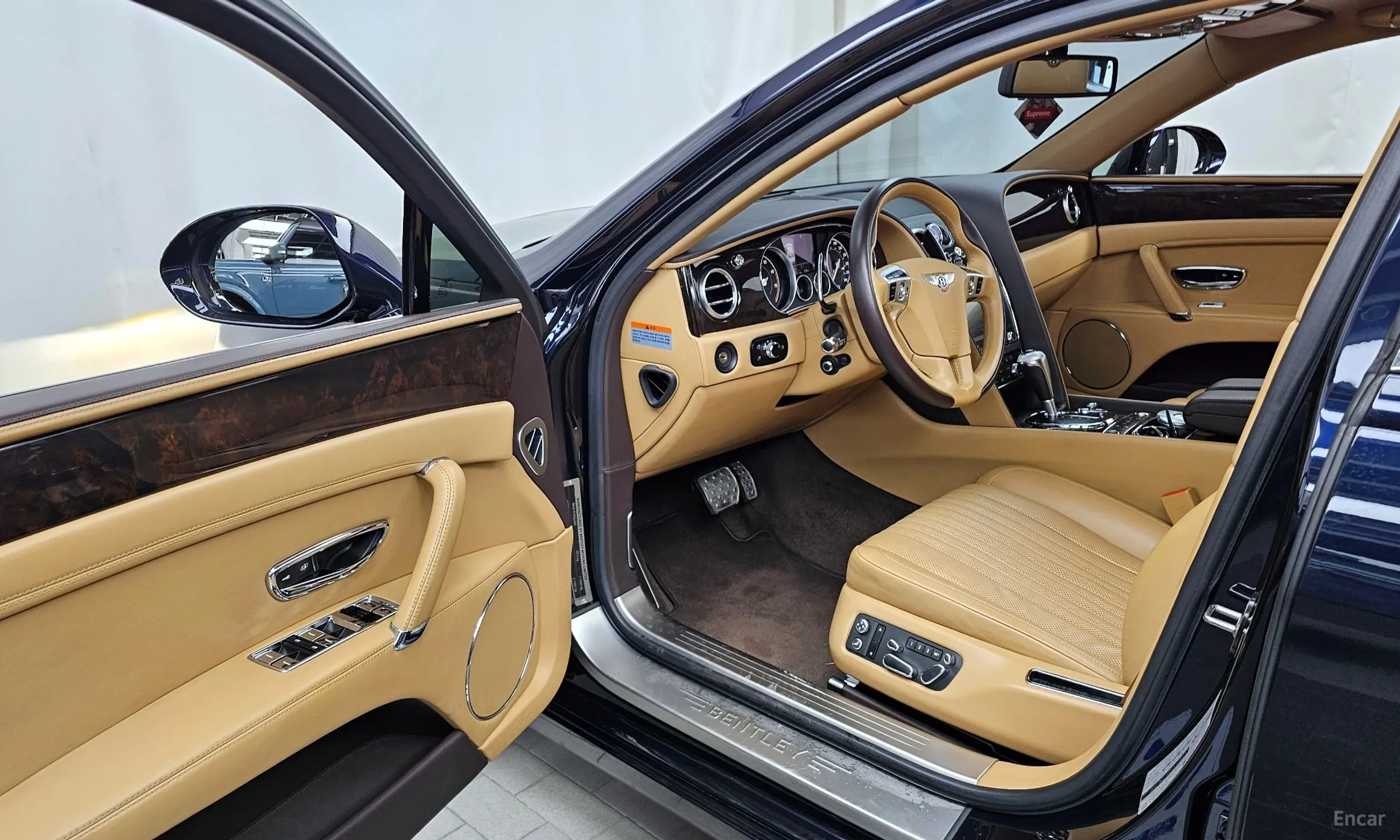 Bentley Flying Spur 2nd Generation превью 10