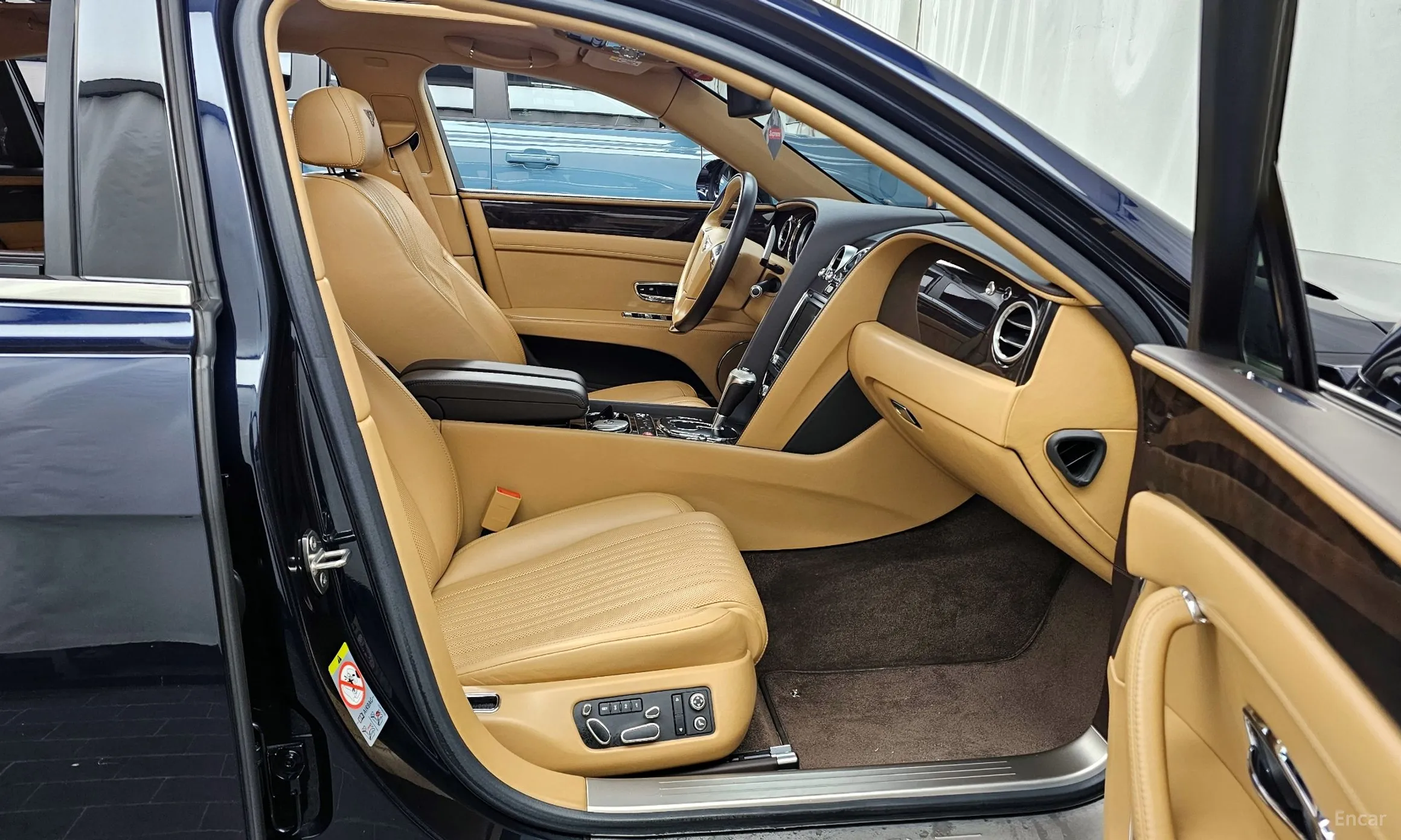 Bentley Flying Spur 2nd Generation превью 11
