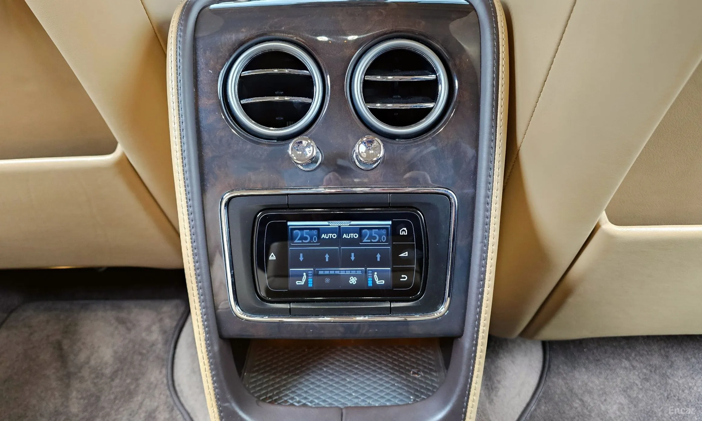 Bentley Flying Spur 2nd Generation превью 18