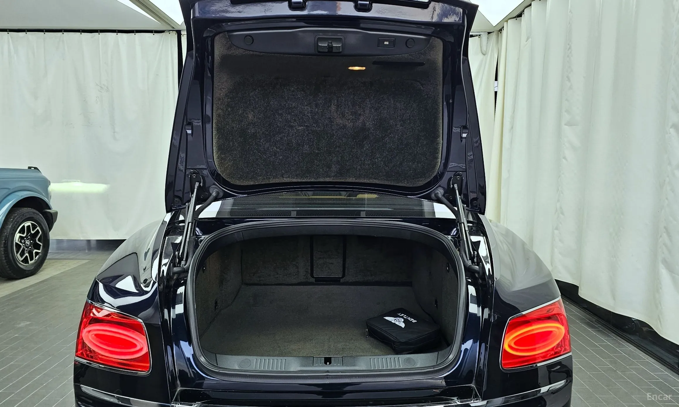 Bentley Flying Spur 2nd Generation превью 20