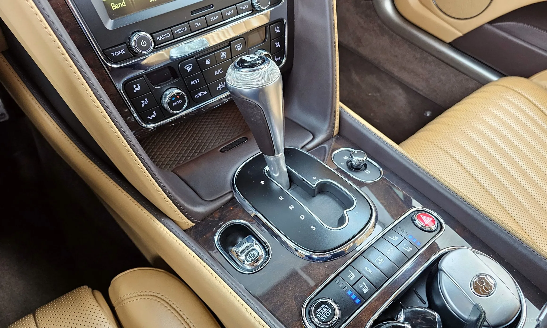 Bentley Flying Spur 2nd Generation превью 9