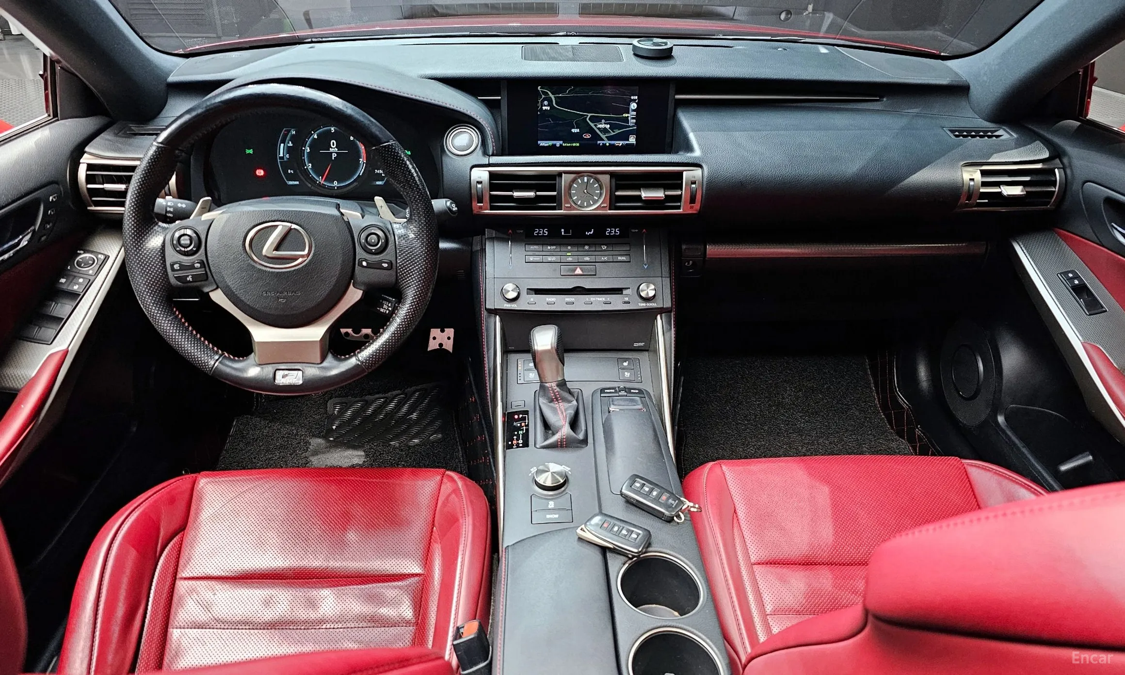 Lexus New IS200t превью 7