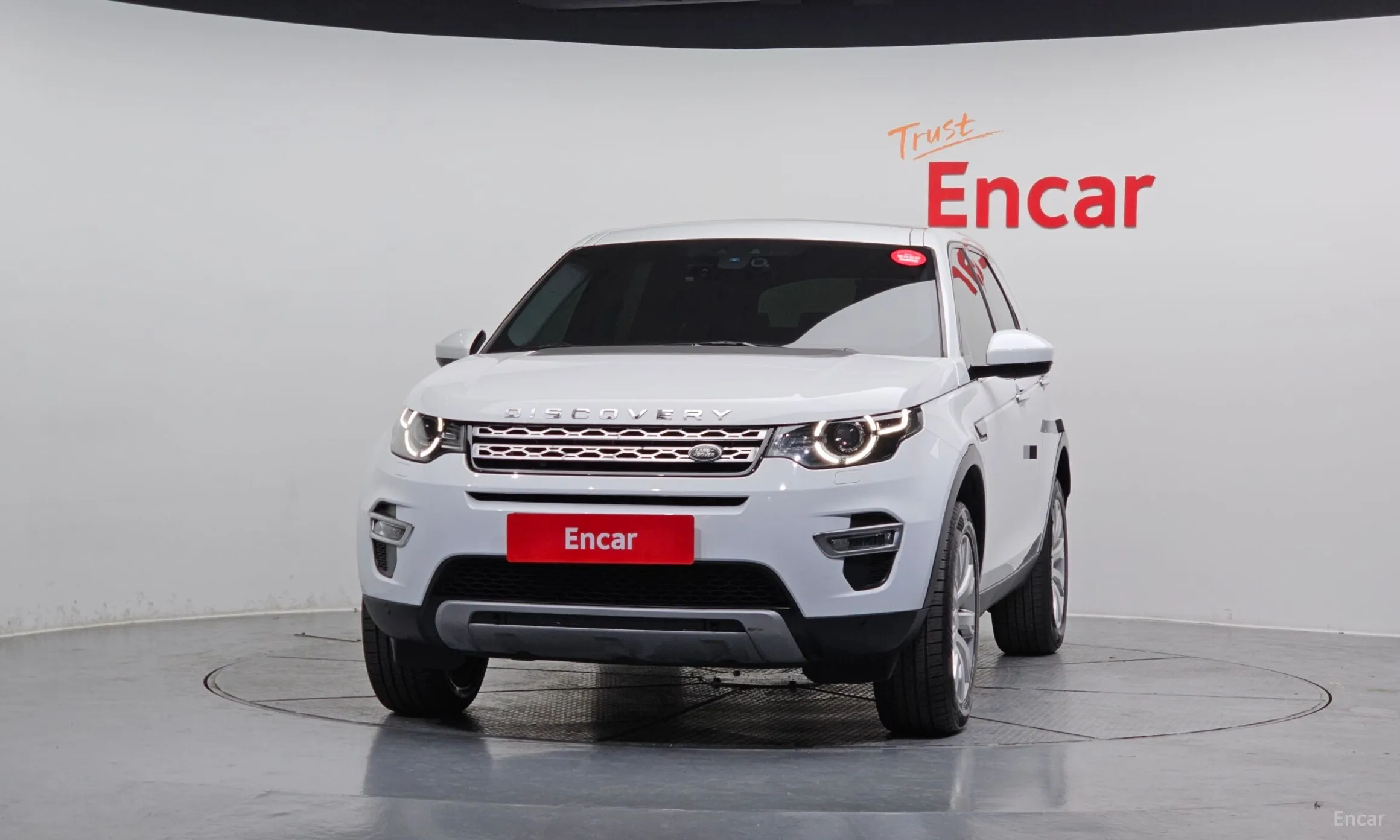 Land Rover Discovery Sports превью 3