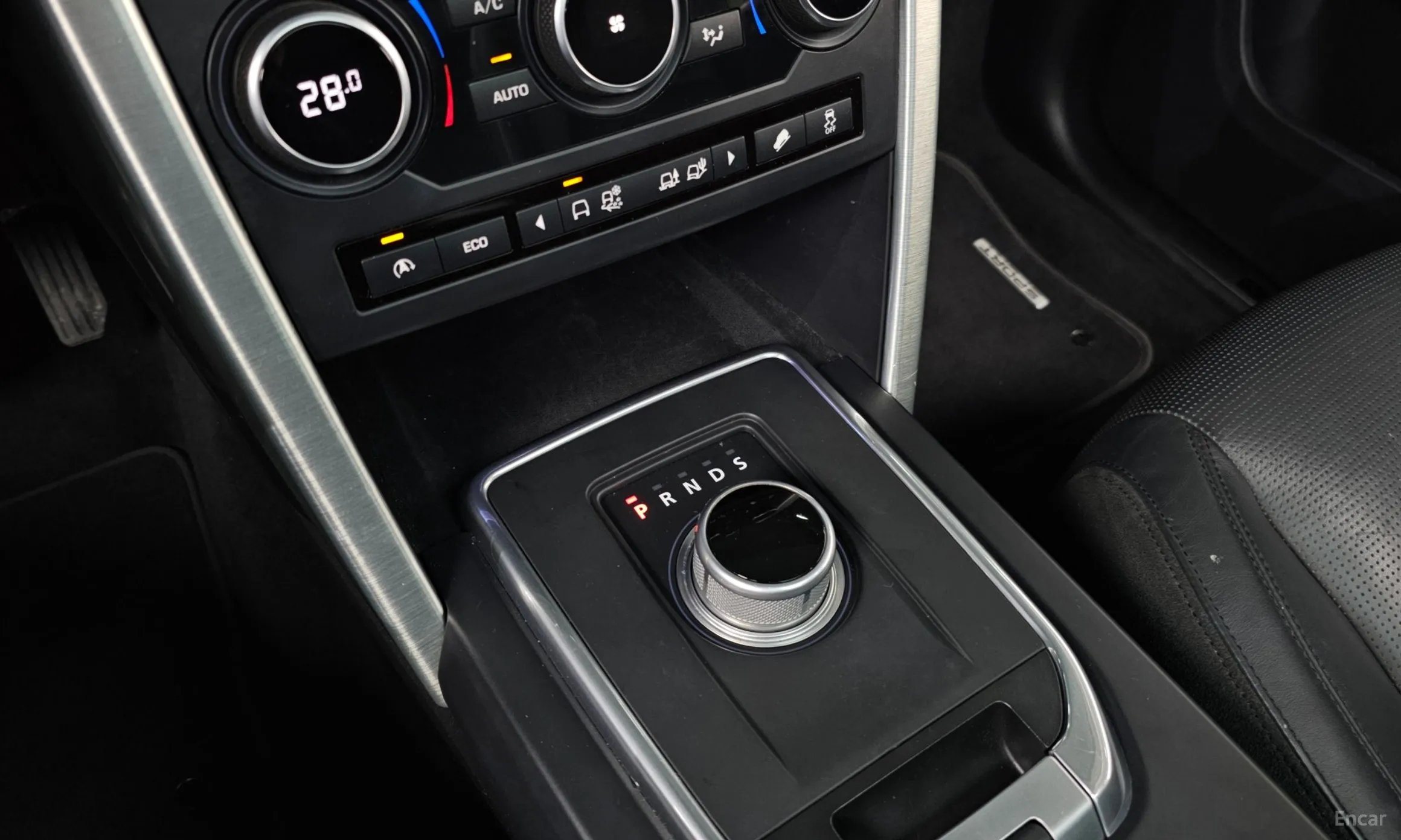 Land Rover Discovery Sports превью 9