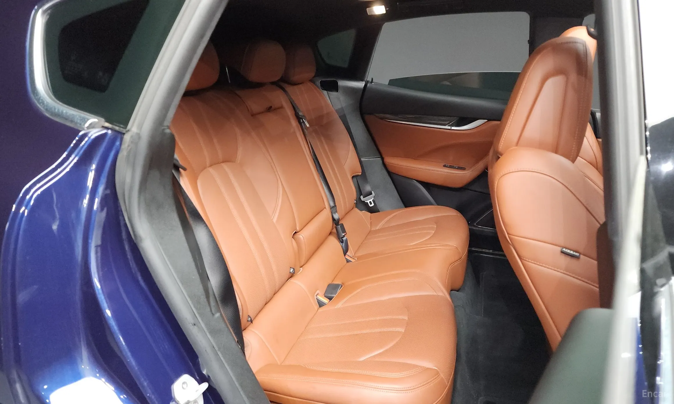 Maserati Levante превью 12