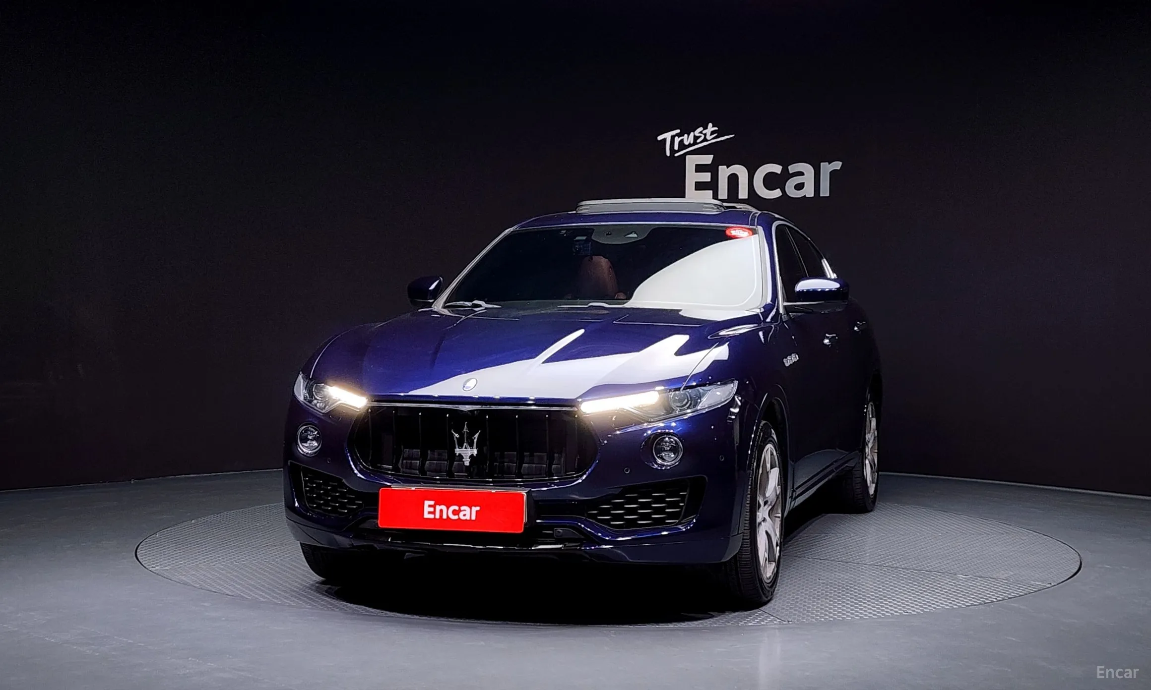 Maserati Levante превью 3