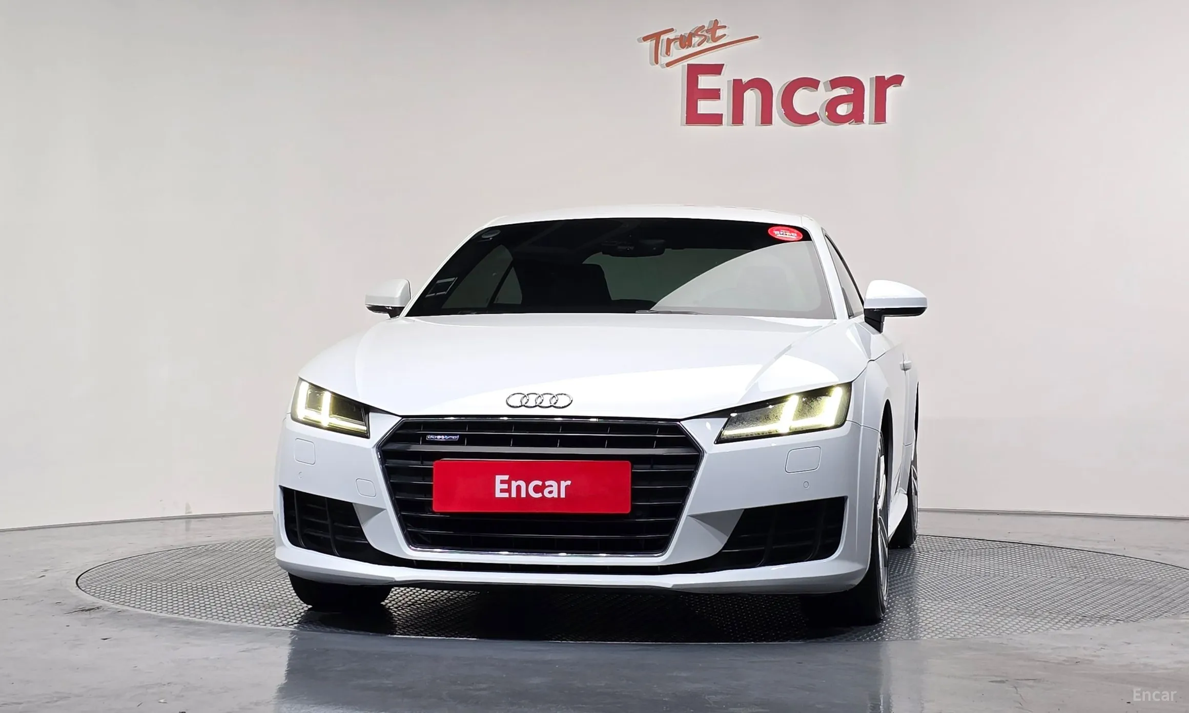Audi TT (8S) превью 3