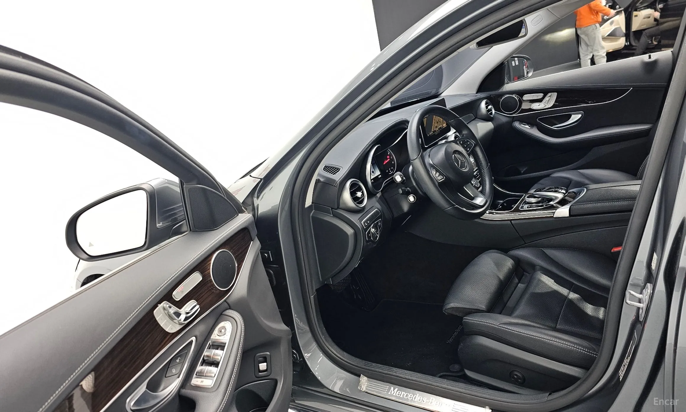 Mercedes Benz C-Class W205 превью 10
