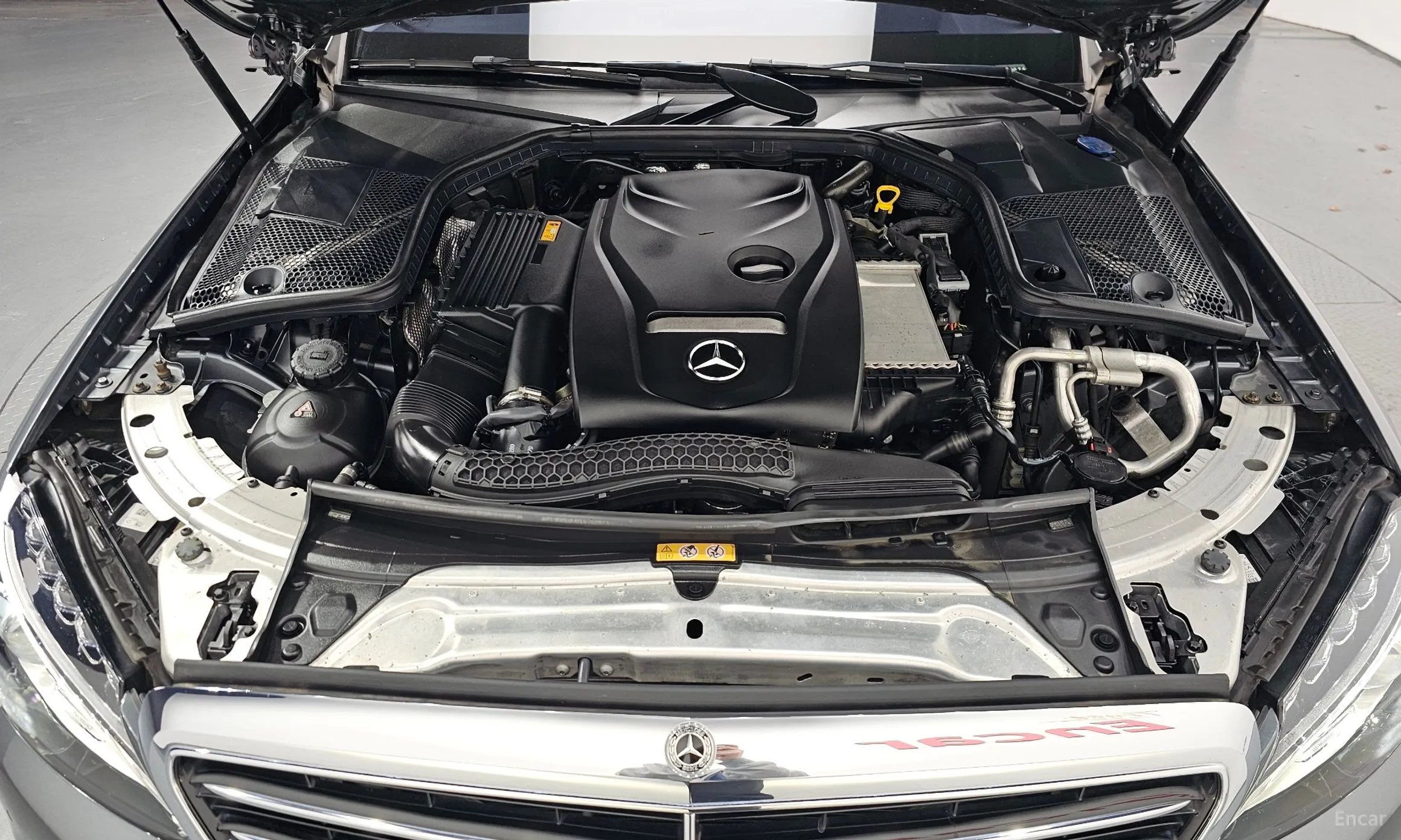 Mercedes Benz C-Class W205 превью 6