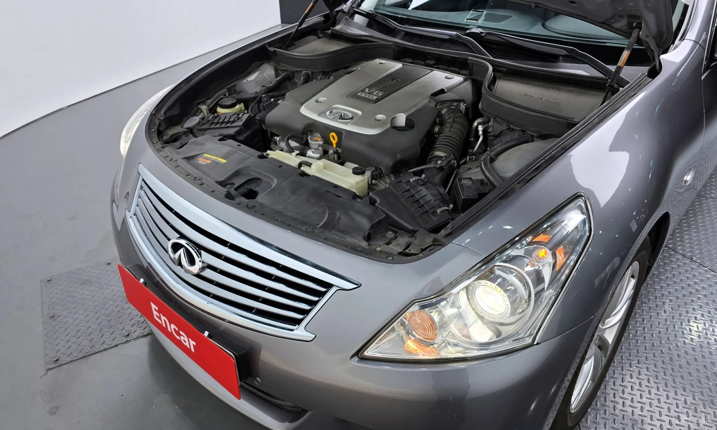 Infiniti G37 превью 6
