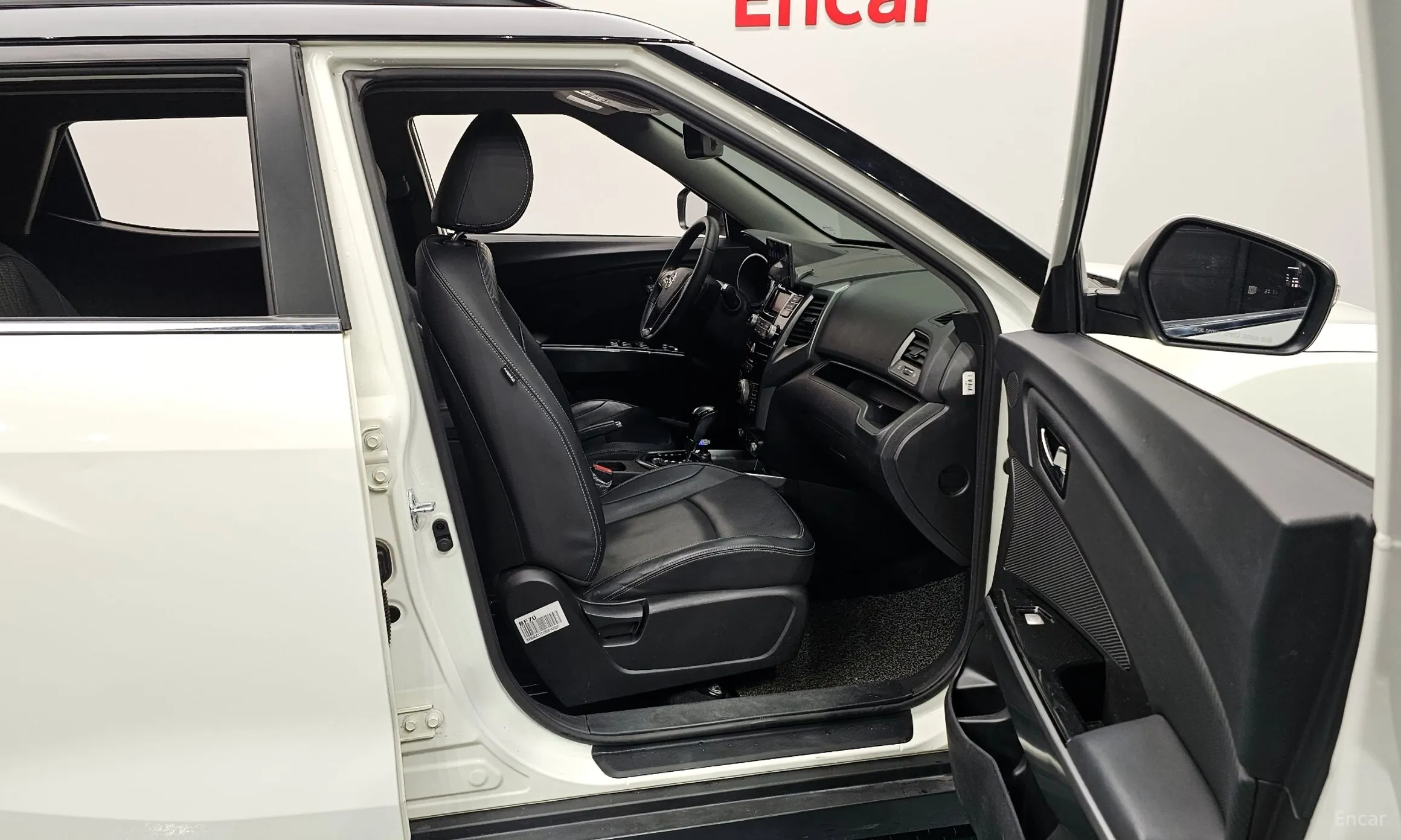 KG Mobility (SsangYong) Tivoli Armor превью 11