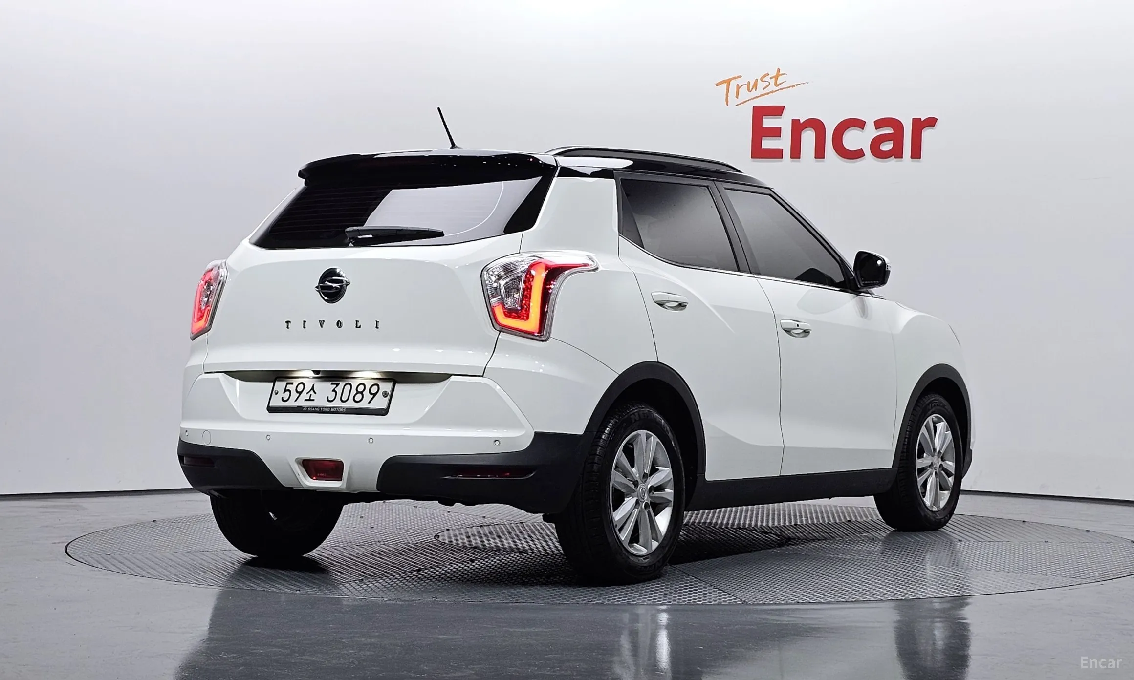KG Mobility (SsangYong) Tivoli Armor превью 2