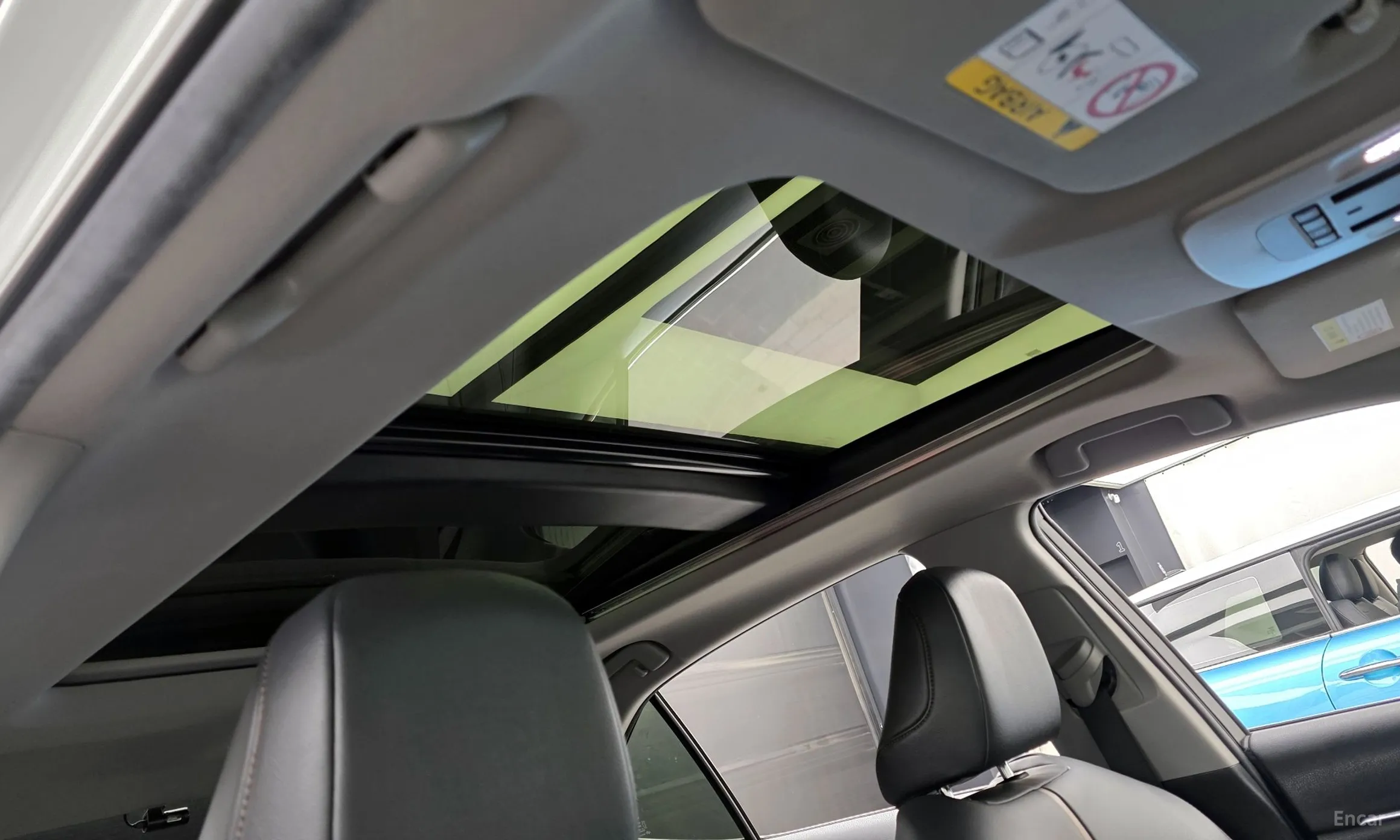 Toyota Camry (XV70) превью 17