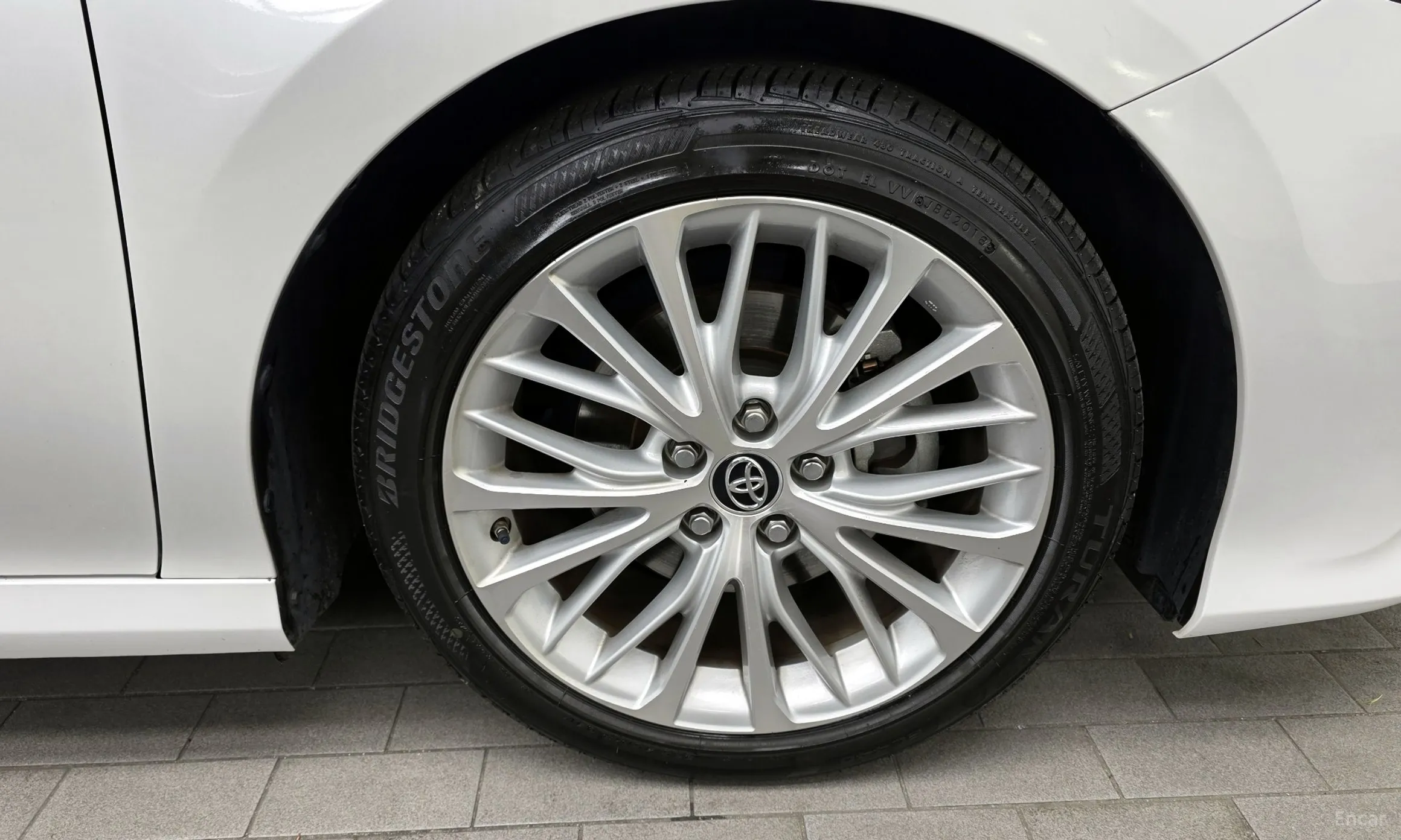Toyota Camry (XV70) превью 5