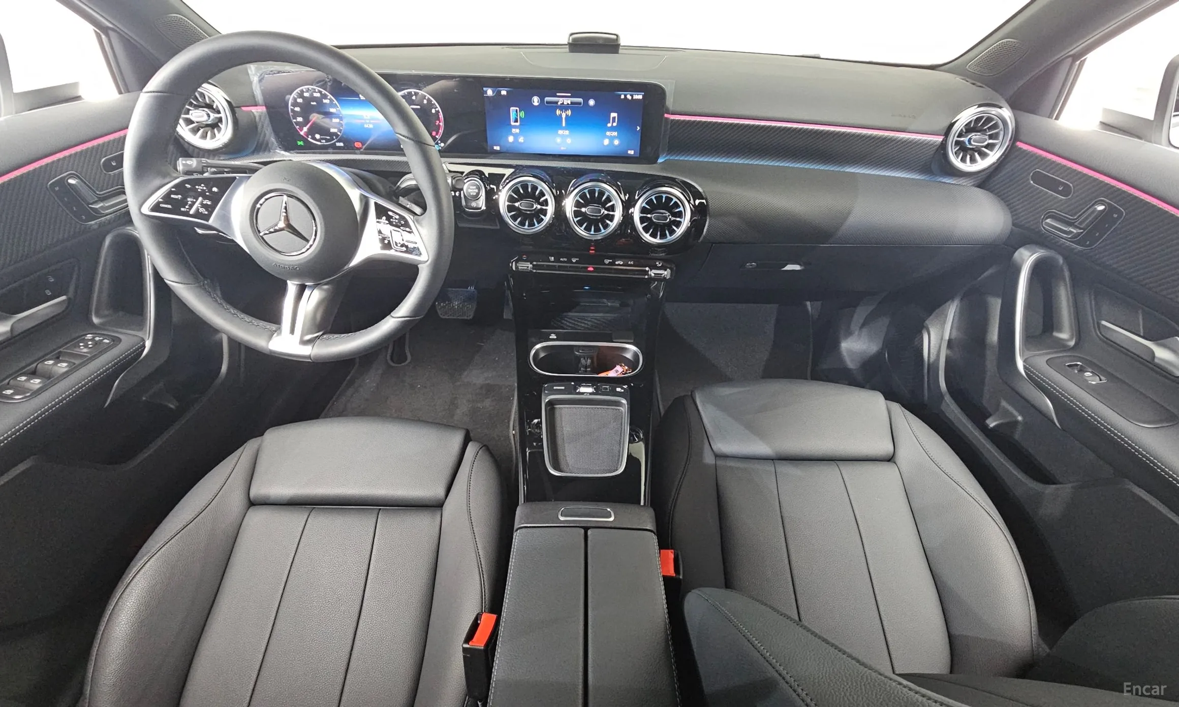 Mercedes Benz A-Class W177 превью 7