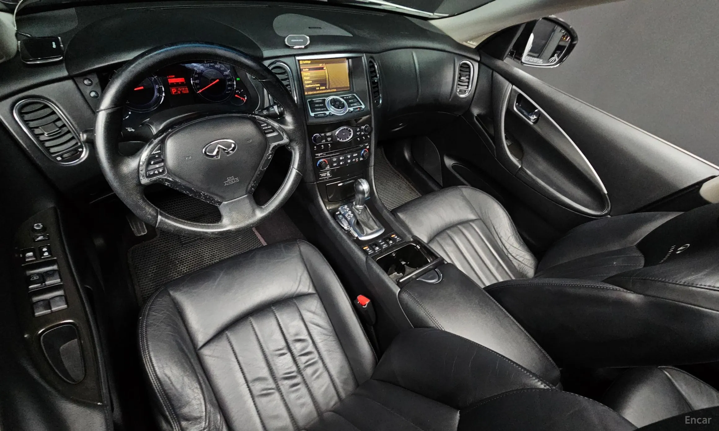 Infiniti EX35 превью 7