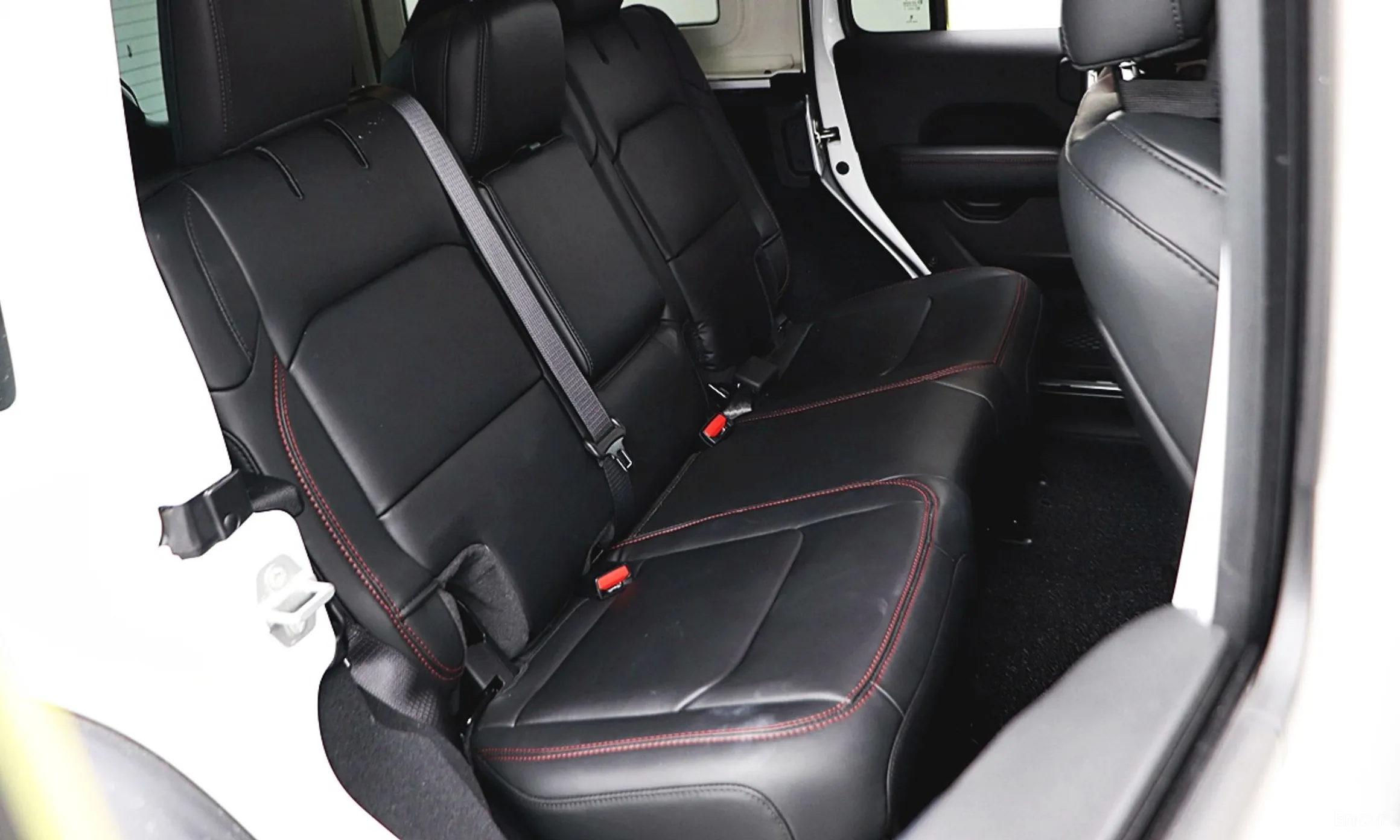 Jeep Wrangler (JL) превью 15