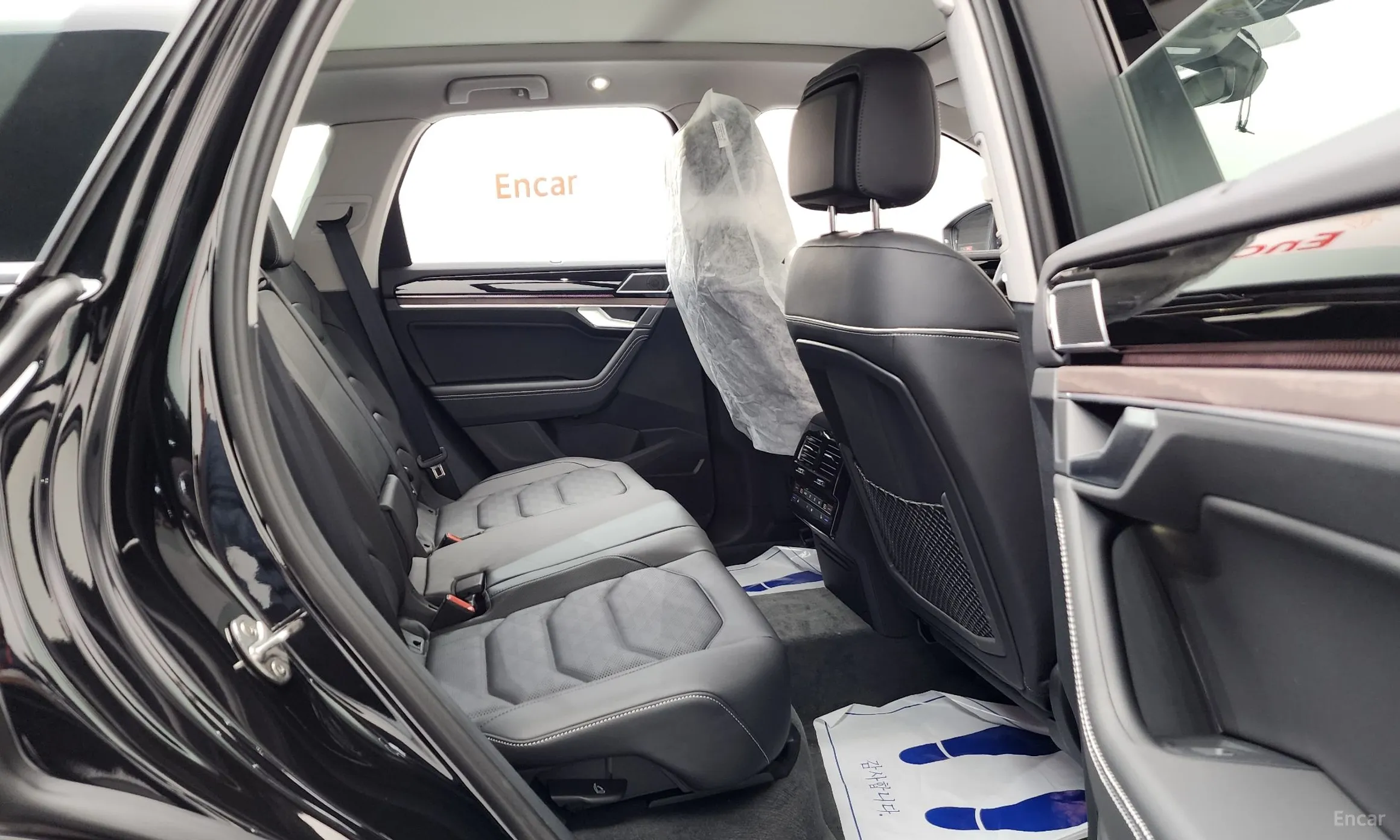 Volkswagen Touareg 3rd Generation превью 12