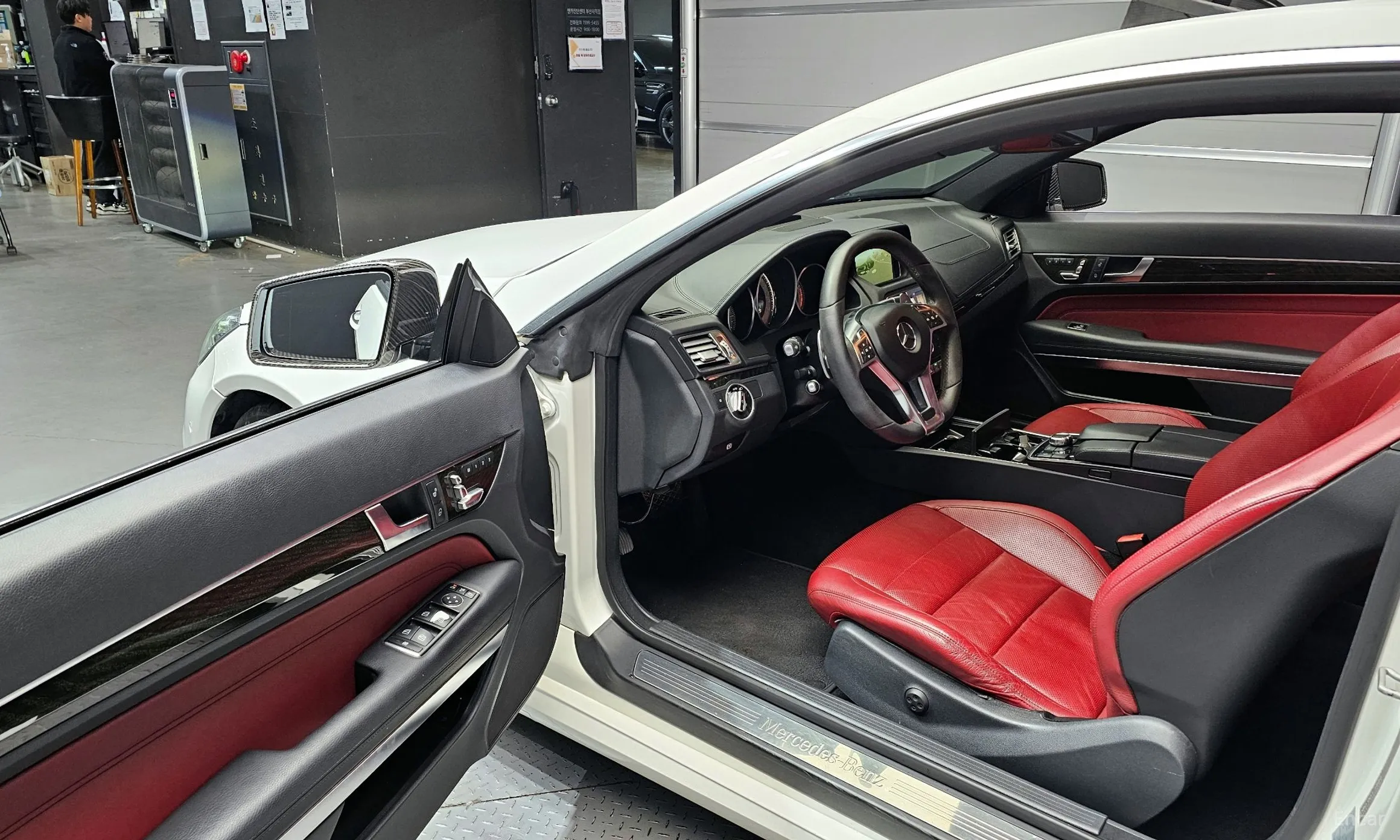 Mercedes Benz E-Class W212 превью 11