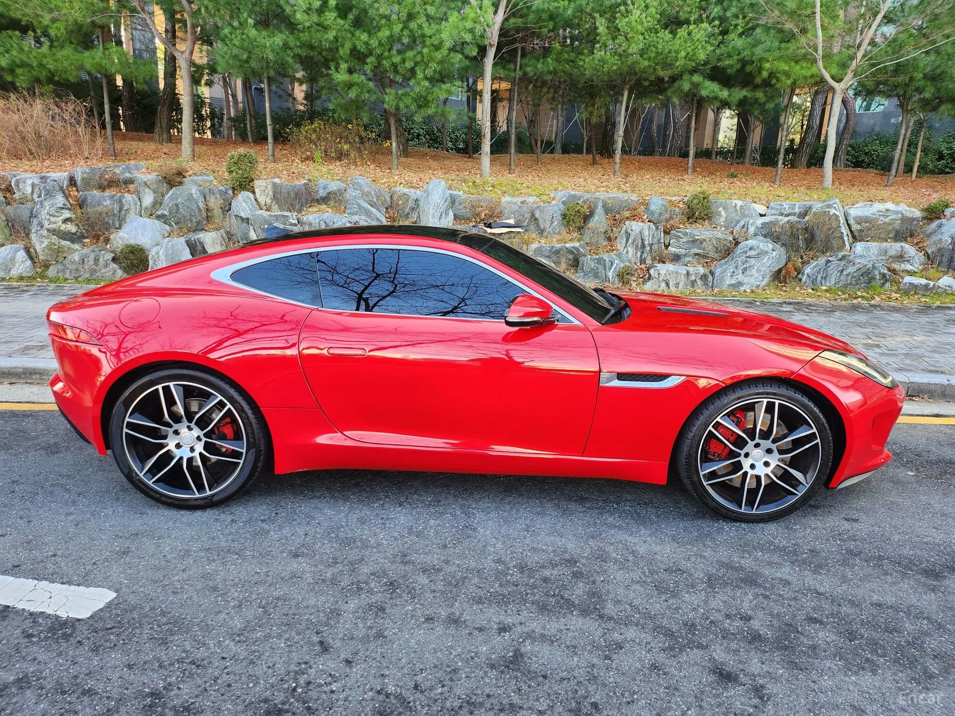Jaguar F-TYPE превью 15