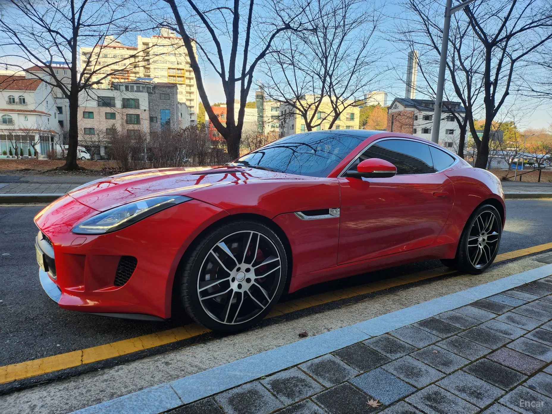 Jaguar F-TYPE превью 18