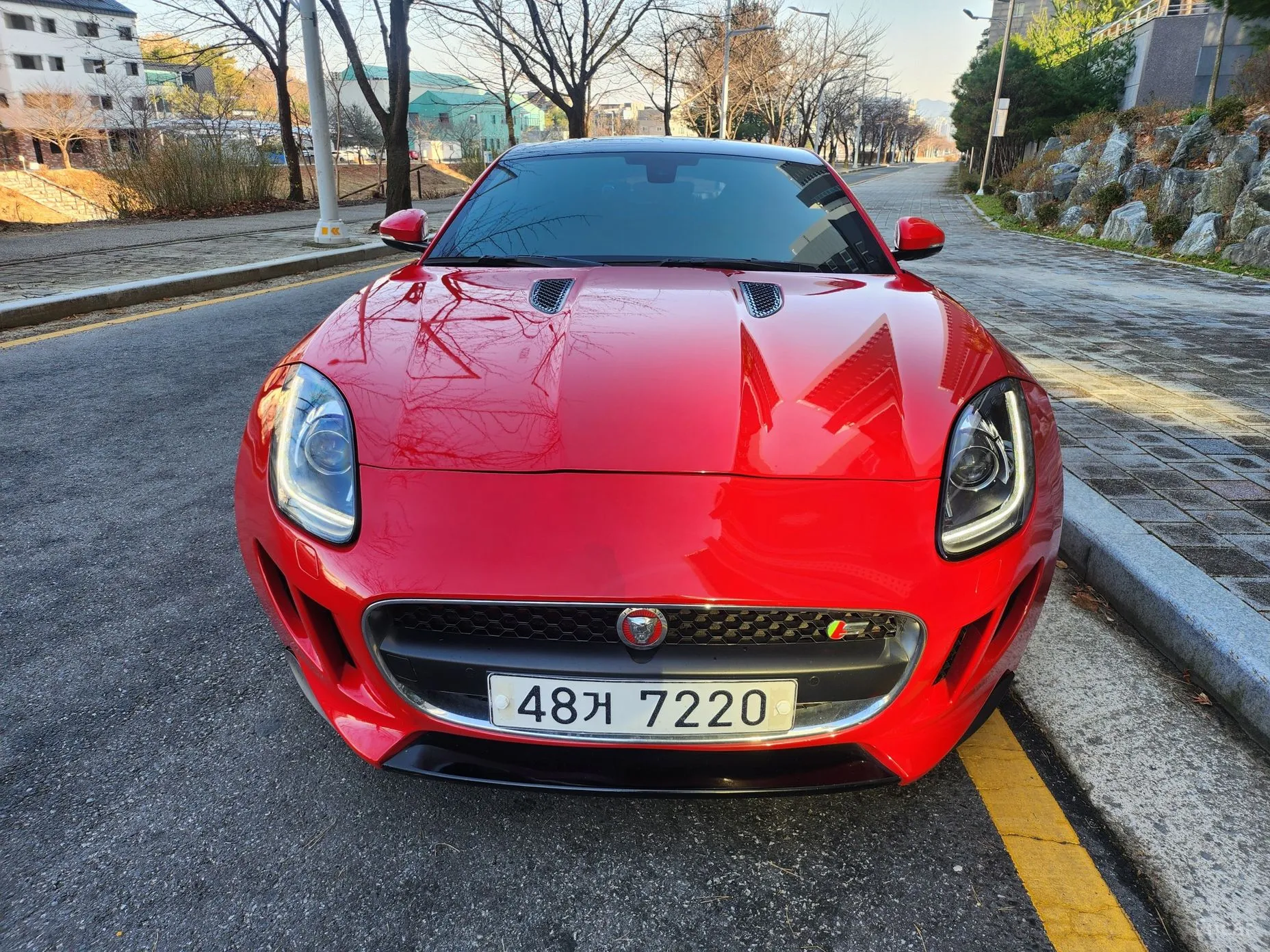 Jaguar F-TYPE превью 3