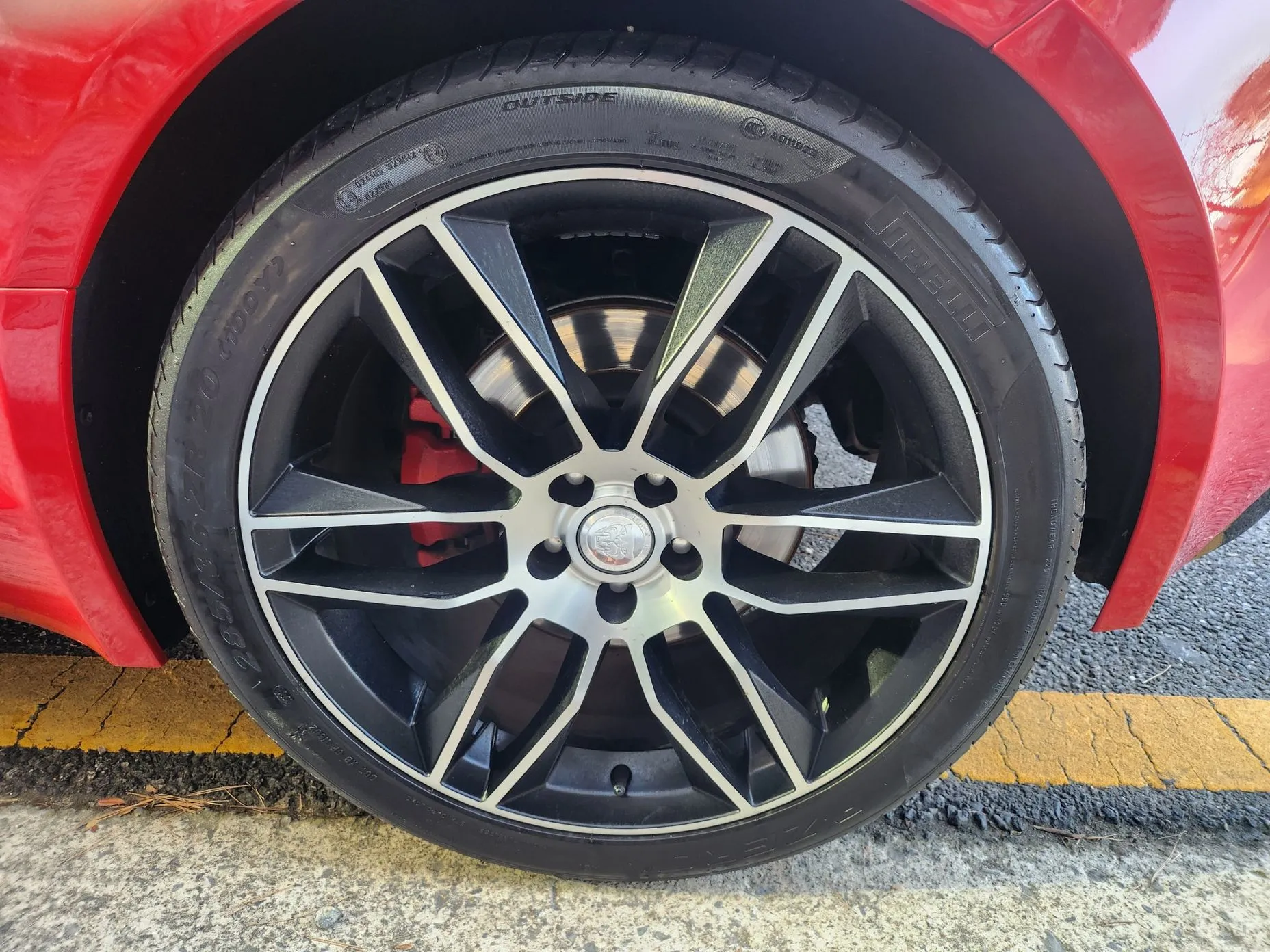 Jaguar F-TYPE превью 5