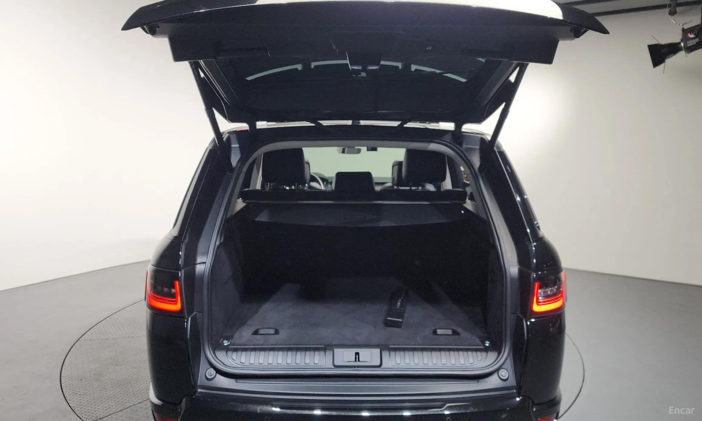 Land Rover Range Rover Sport 2nd Generation превью 20