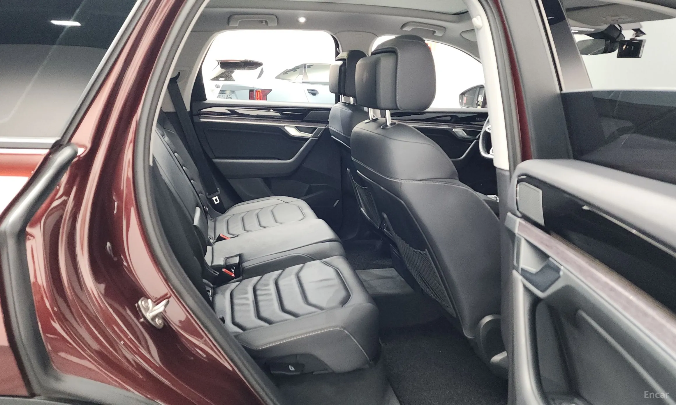 Volkswagen Touareg 3rd Generation превью 12
