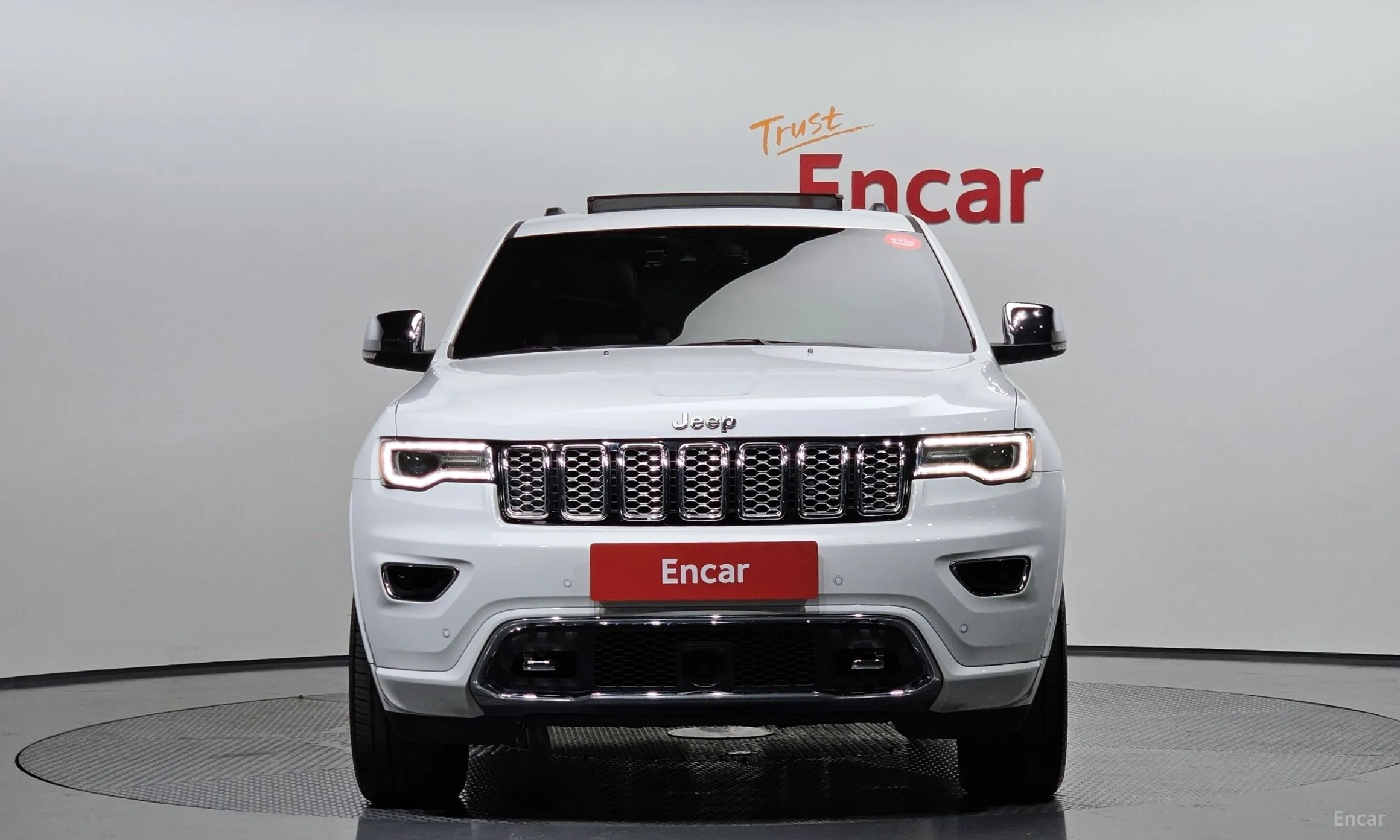 Jeep Grand Cherokee превью 3