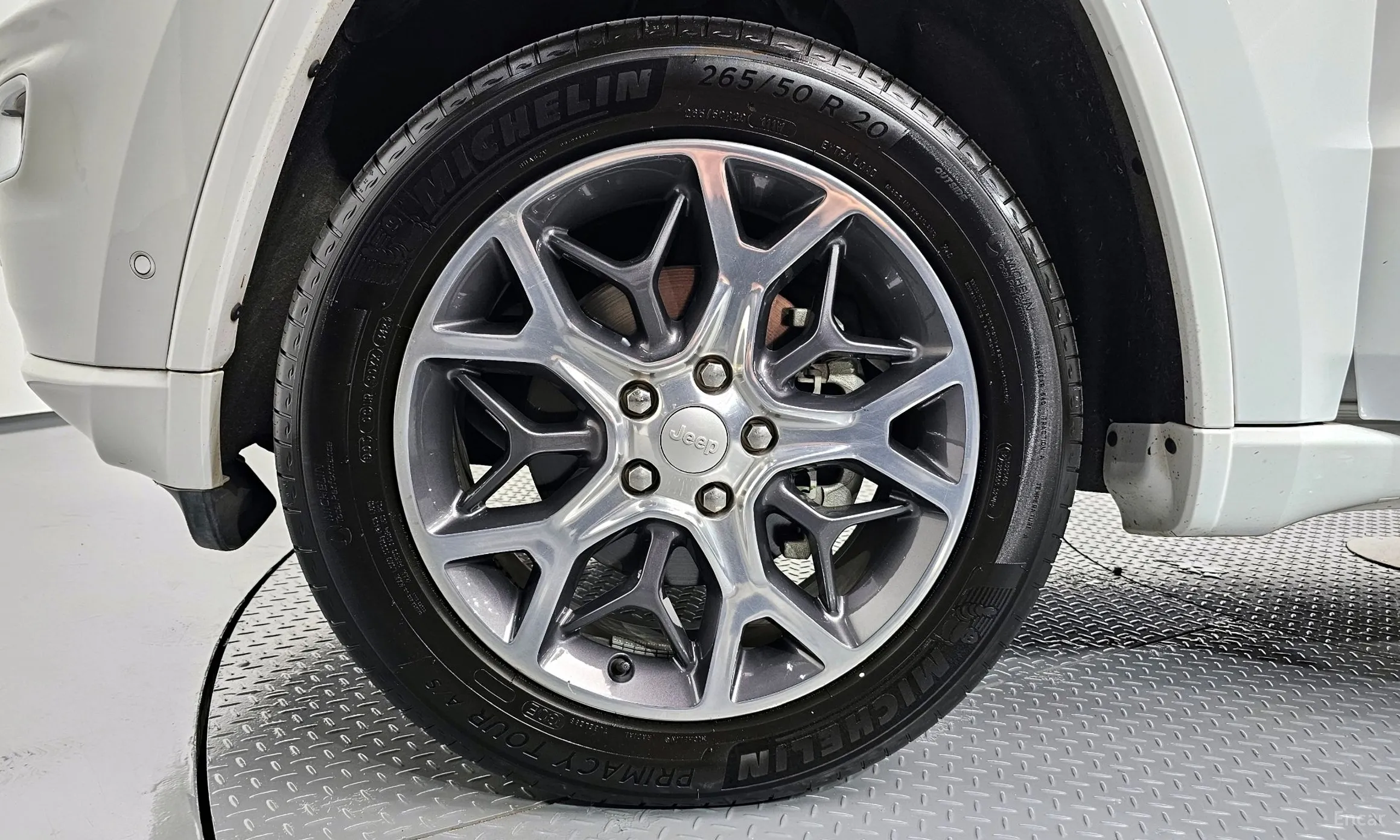Jeep Grand Cherokee превью 5