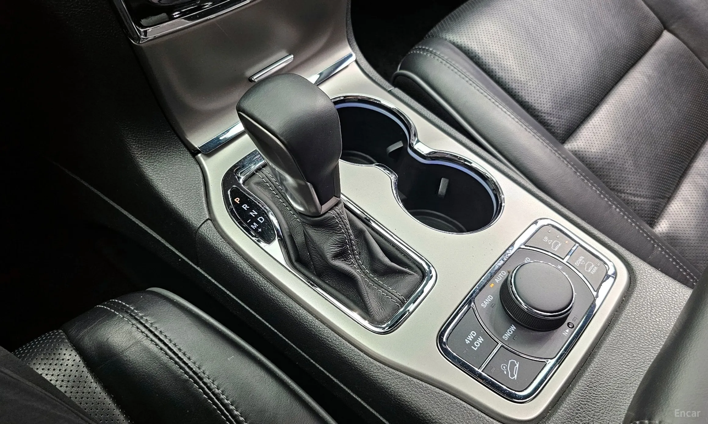Jeep Grand Cherokee превью 9