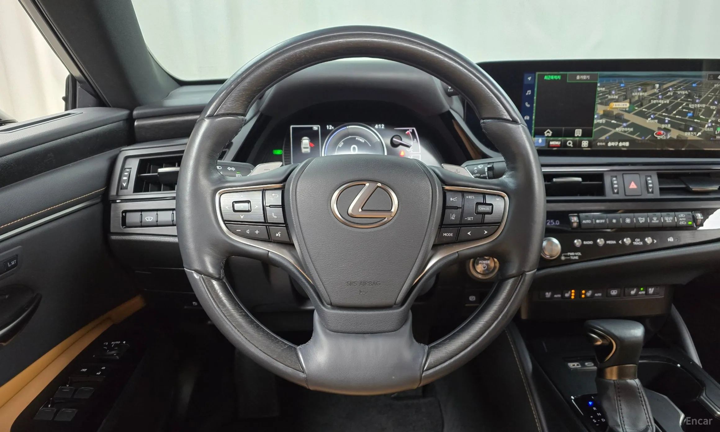 Lexus ES300h 7th Generation превью 13