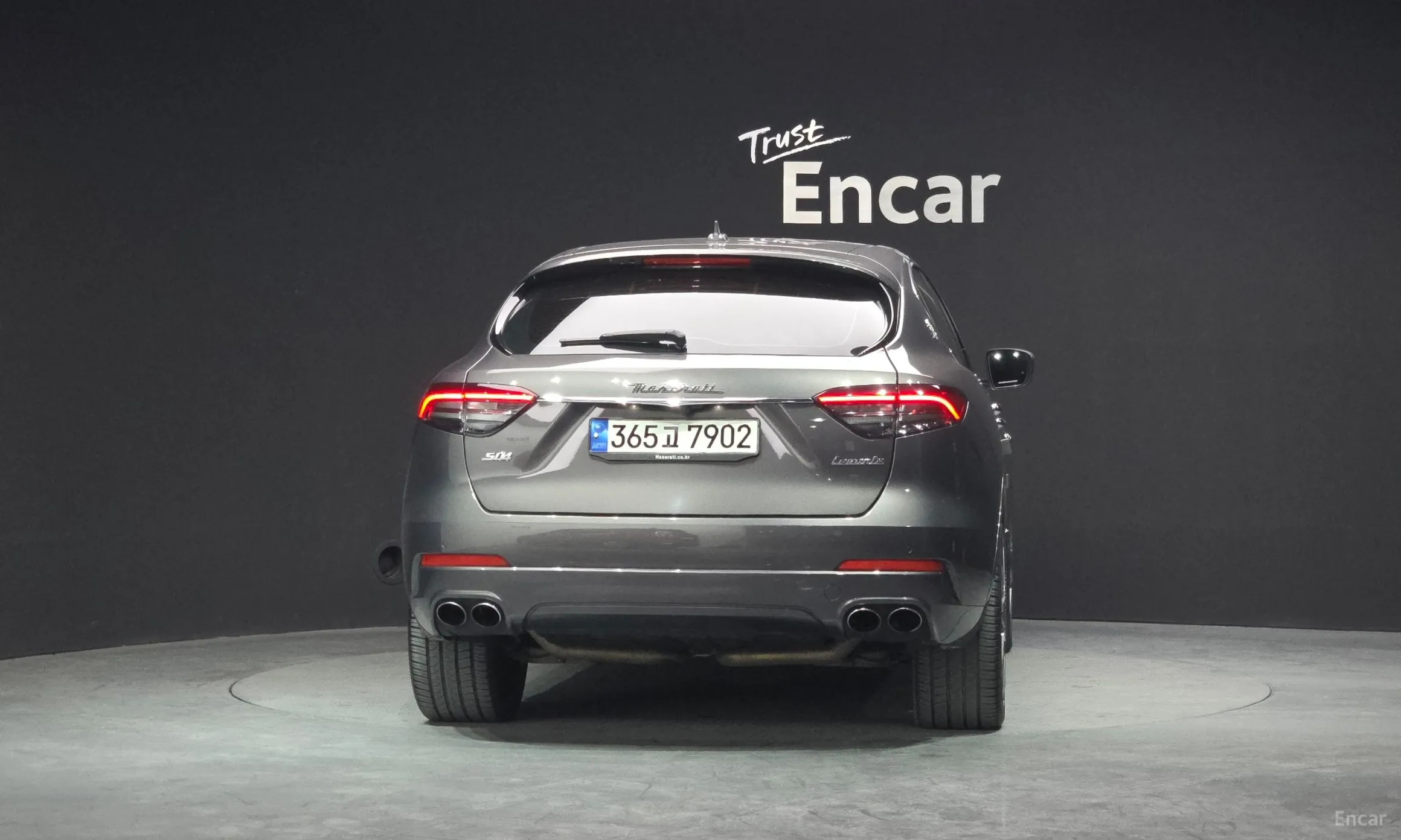 Maserati Levante превью 4