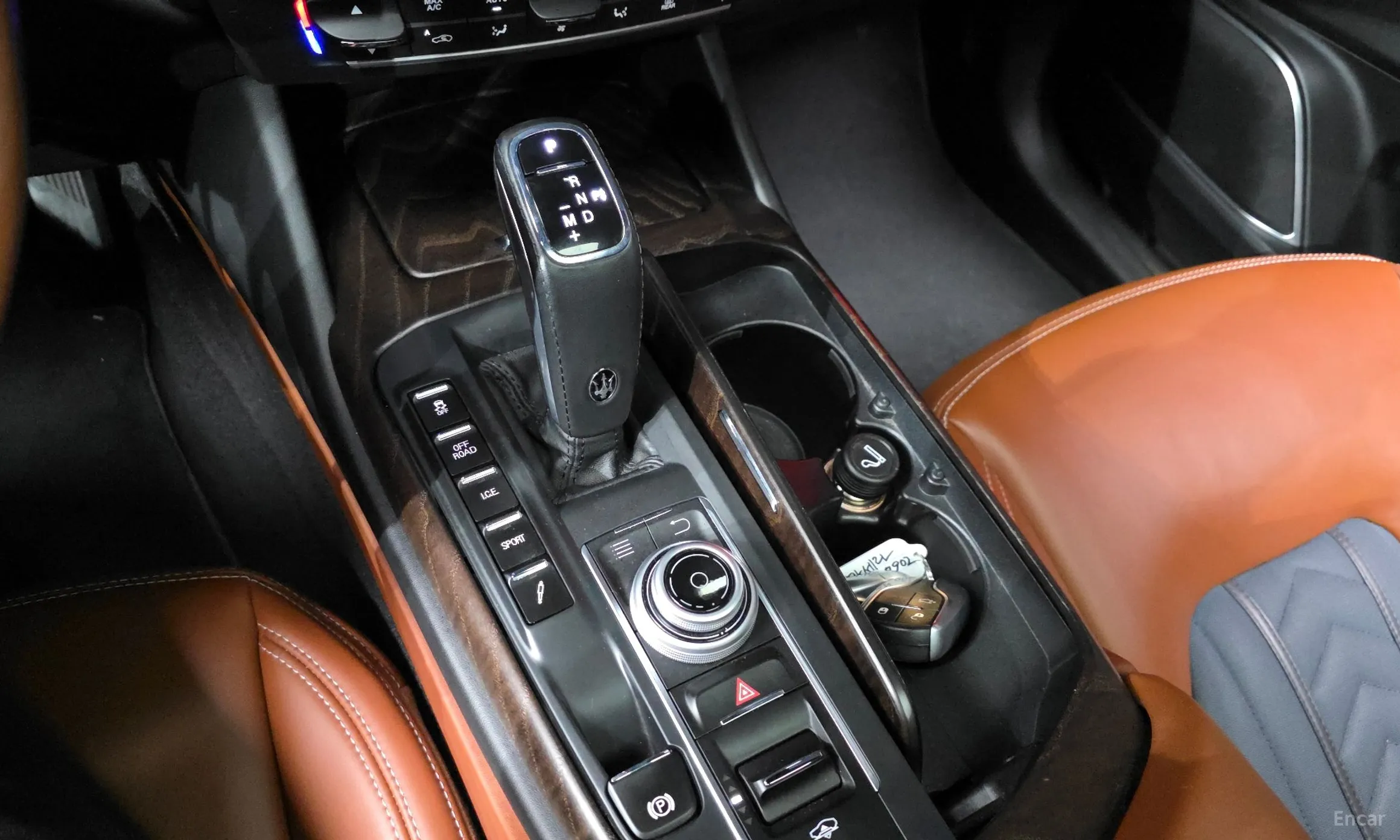 Maserati Levante превью 9