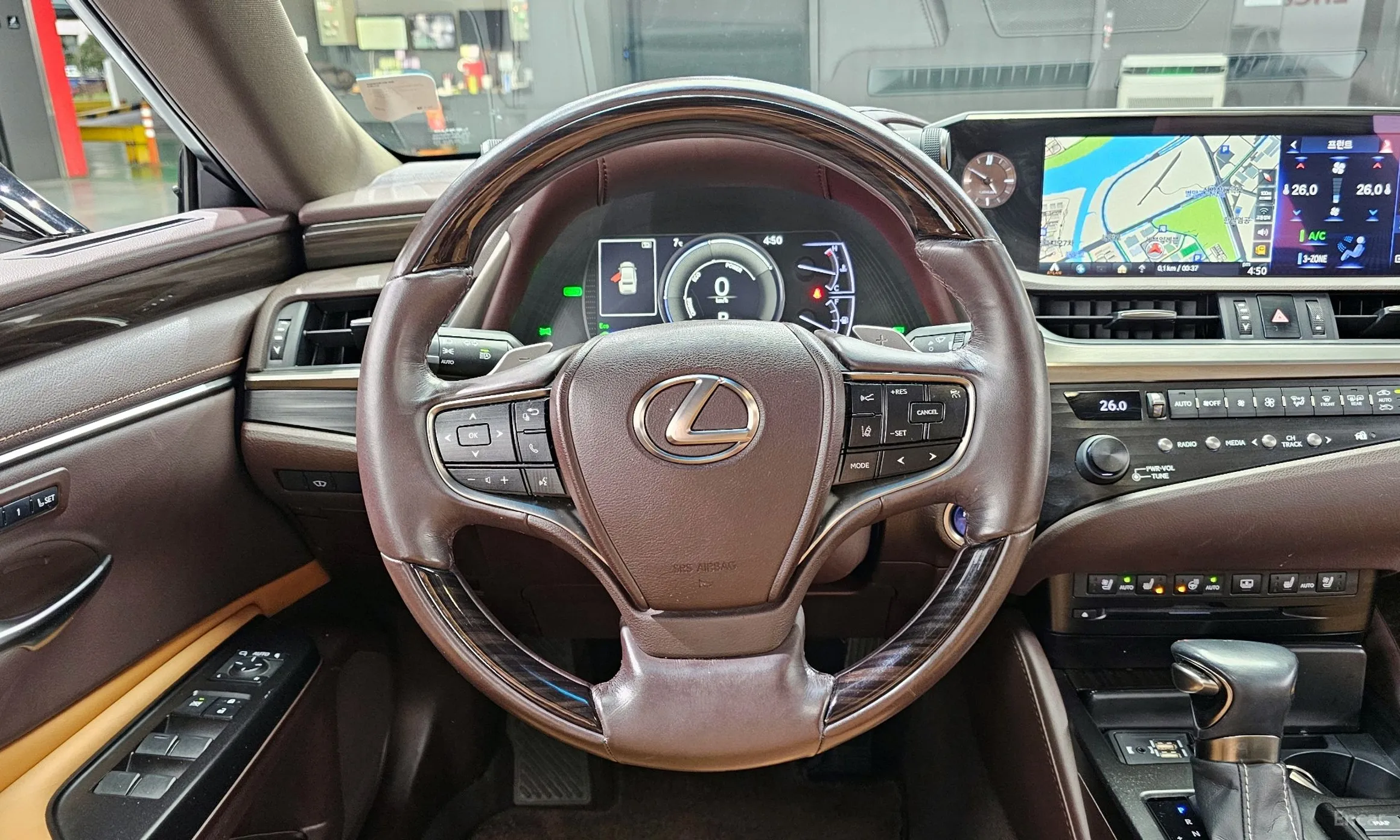 Lexus ES300h 7th Generation превью 13