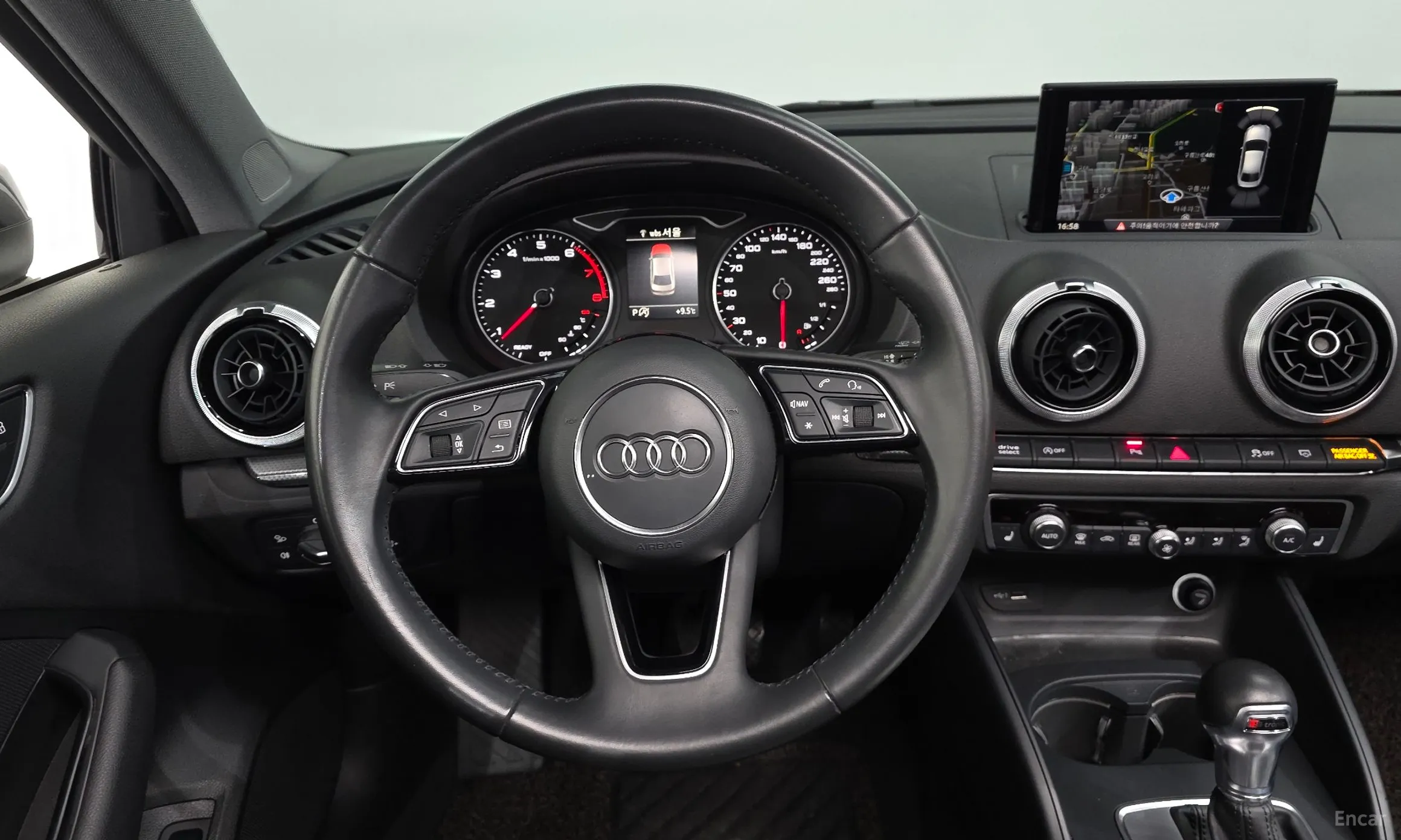 Audi New A3 превью 13