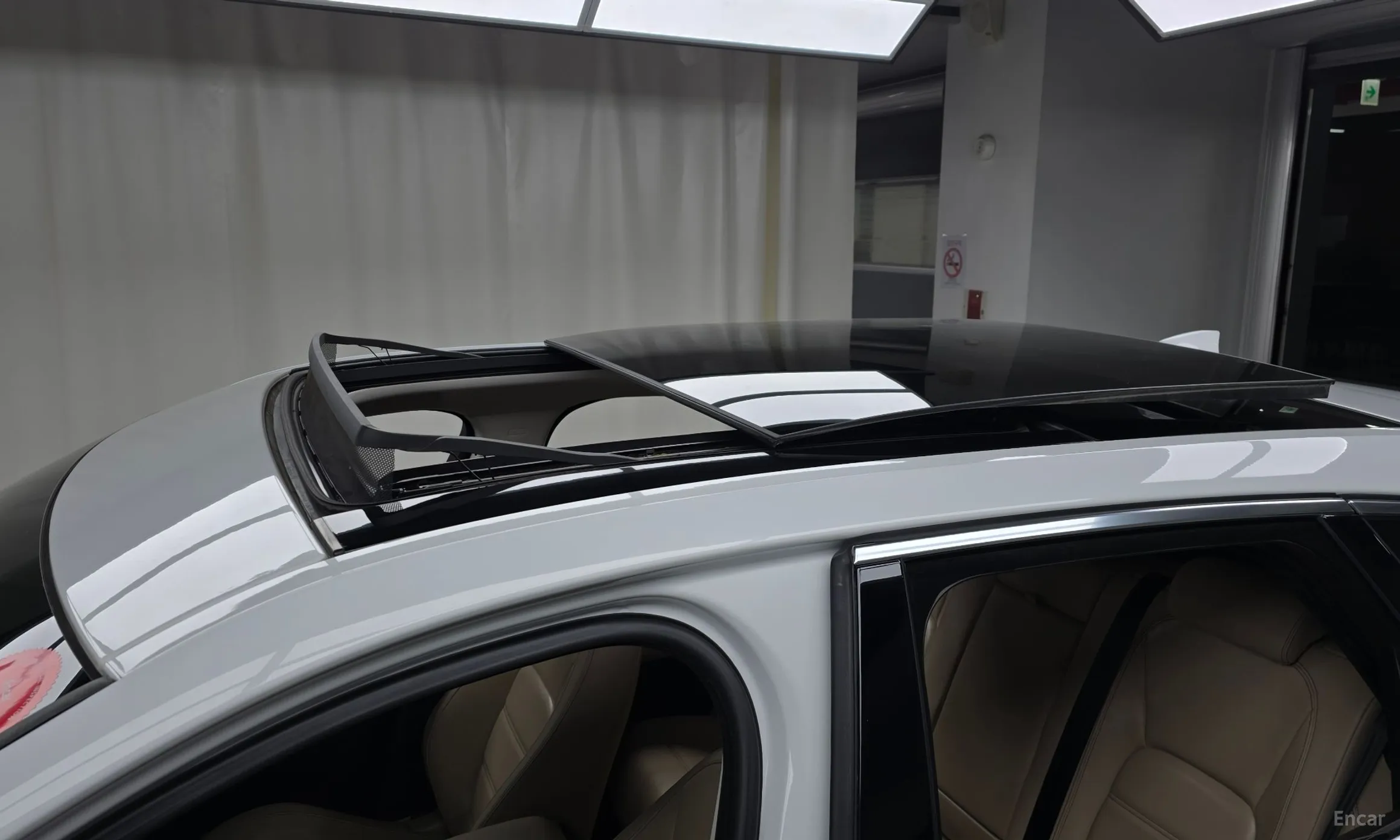 Jaguar F-PACE превью 19