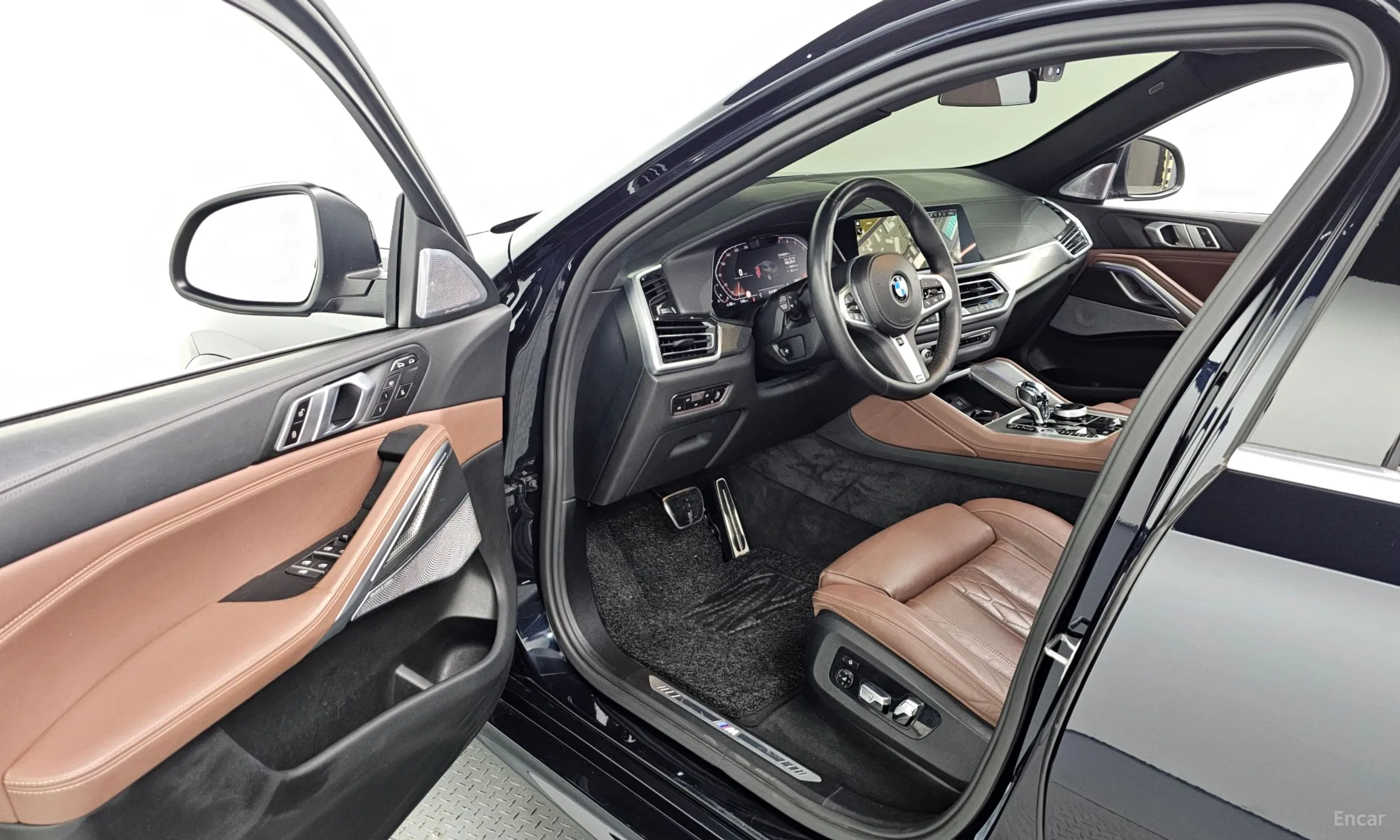BMW X6 (G06) превью 10