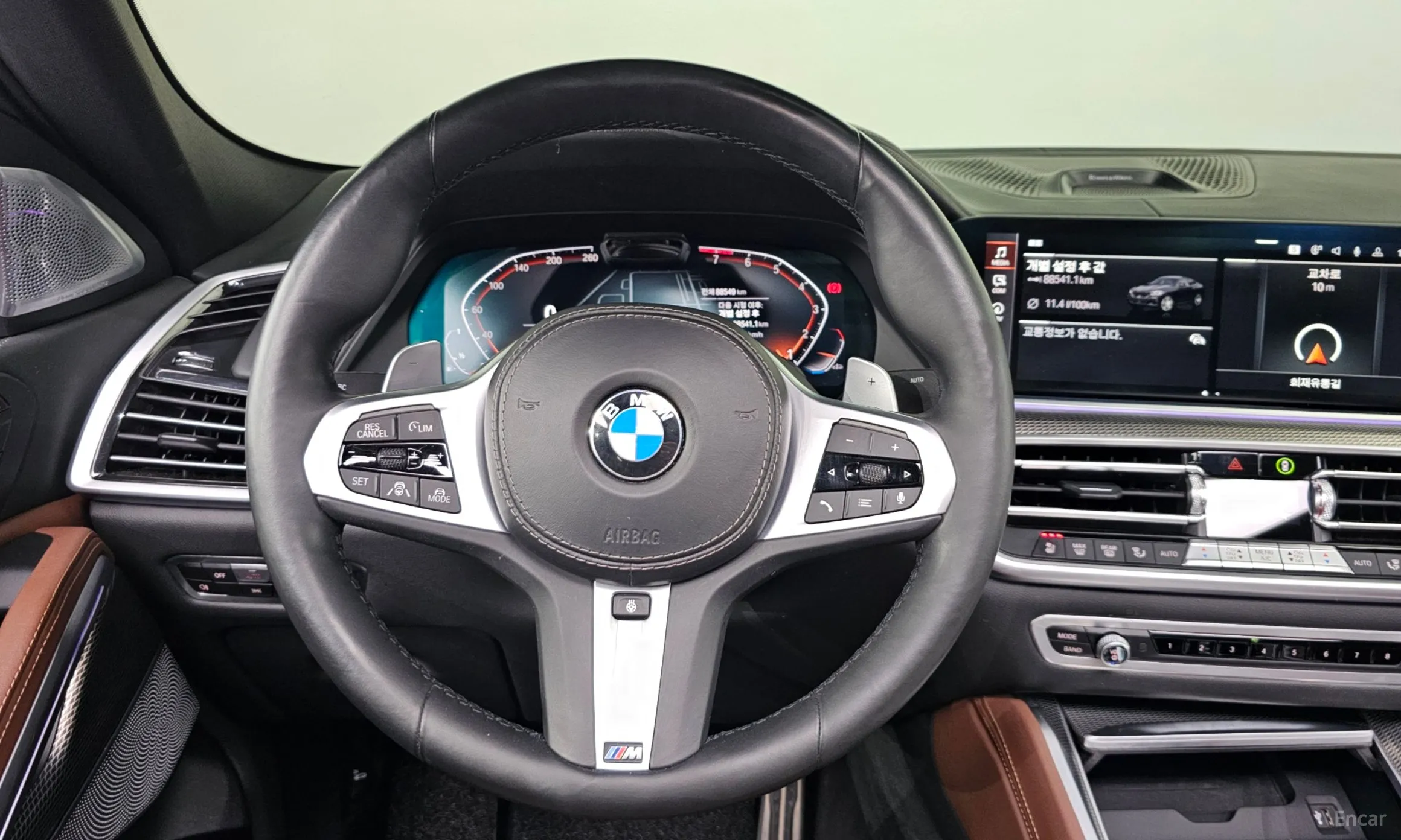BMW X6 (G06) превью 13