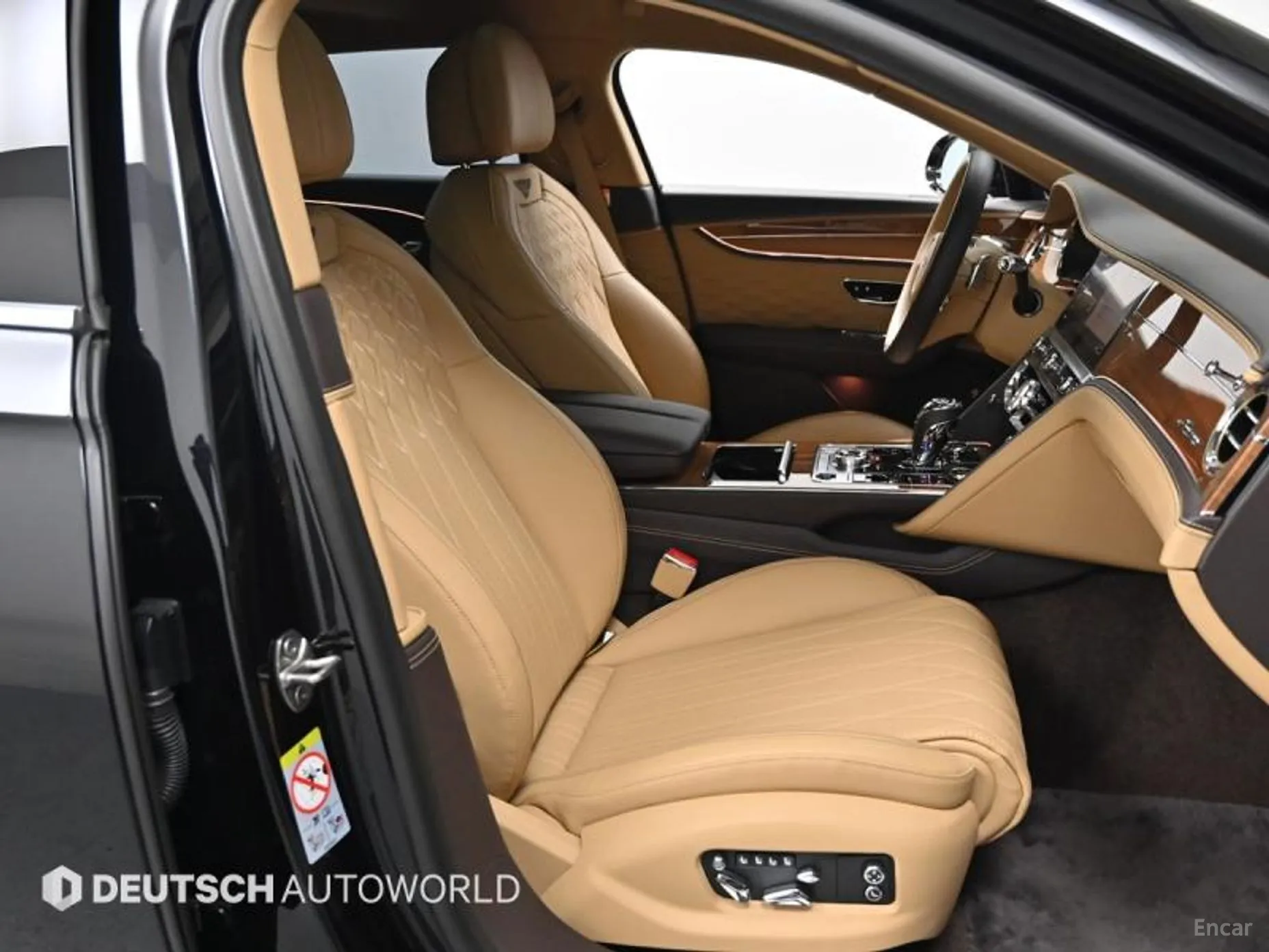 Bentley Flying Spur 3rd Generation превью 10