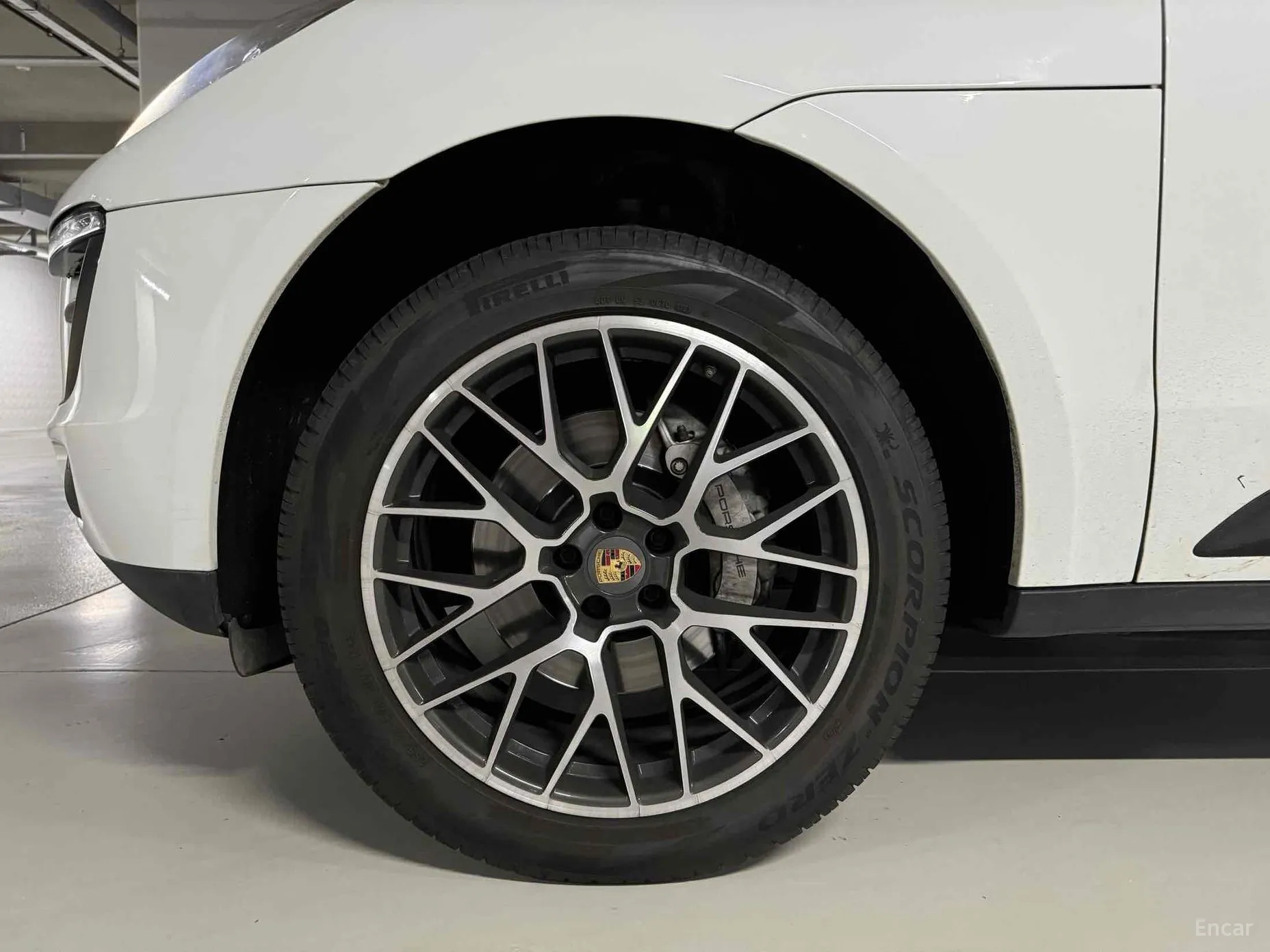 Porsche Macan превью 6